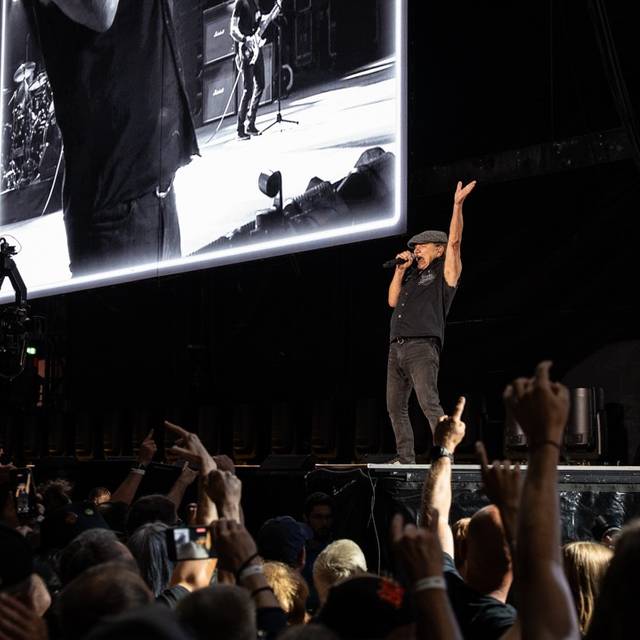 AC/DC Live in Düsseldorf 08.07.2025 Merkur Spielarena Brian Johnson