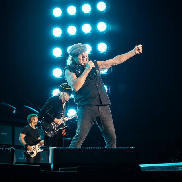 AC/DC Live in Düsseldorf 08.07.2025 Merkur Spielarena Brian Johnson