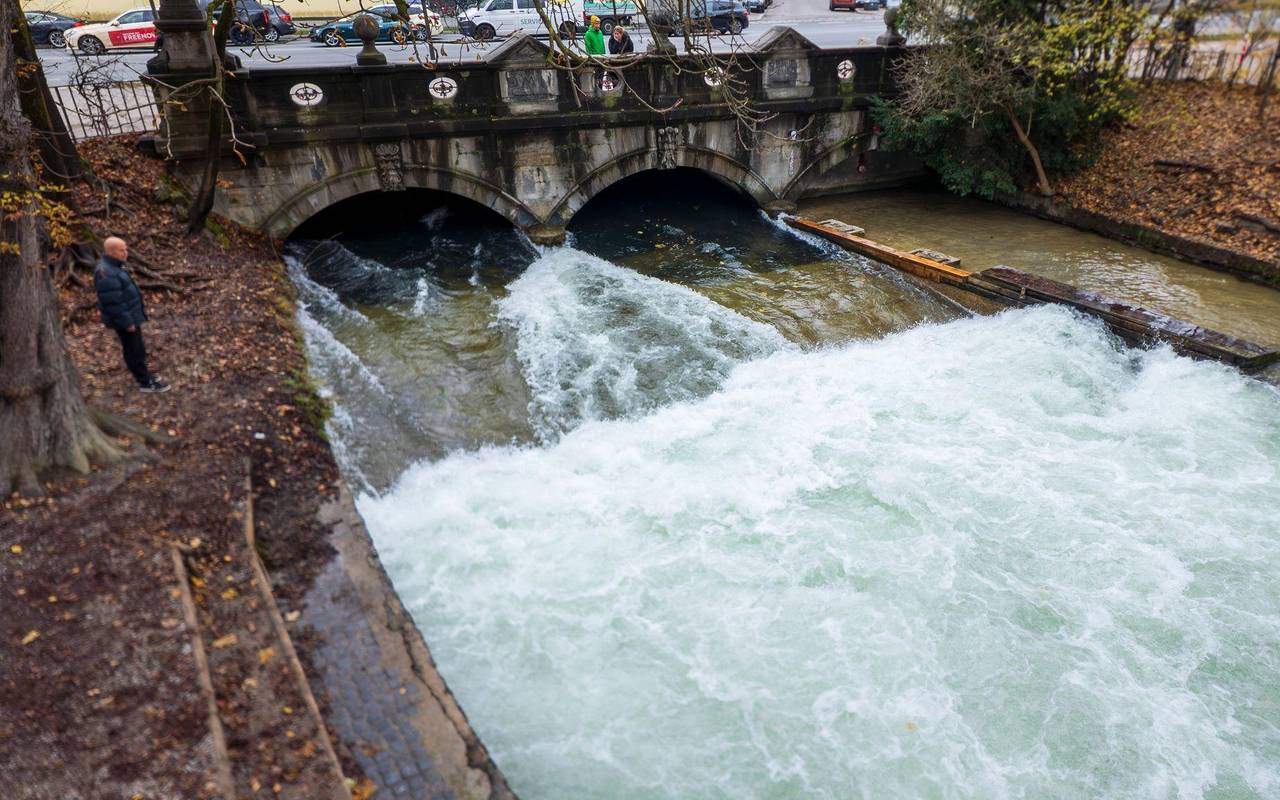 Weitere Entwicklung an der Eisbachwelle