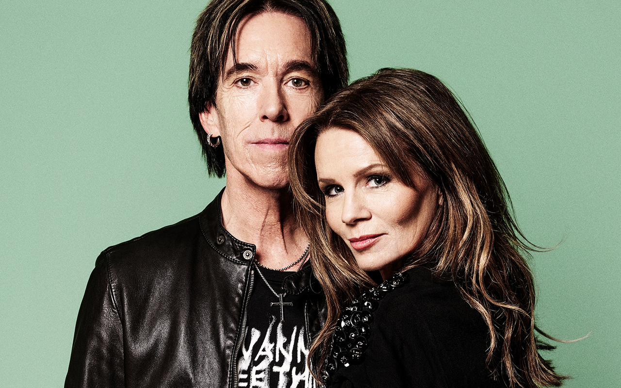 Per Gessle und Sängerin Lena Philipsson von der Band Roxette auf einem Foto von 2025