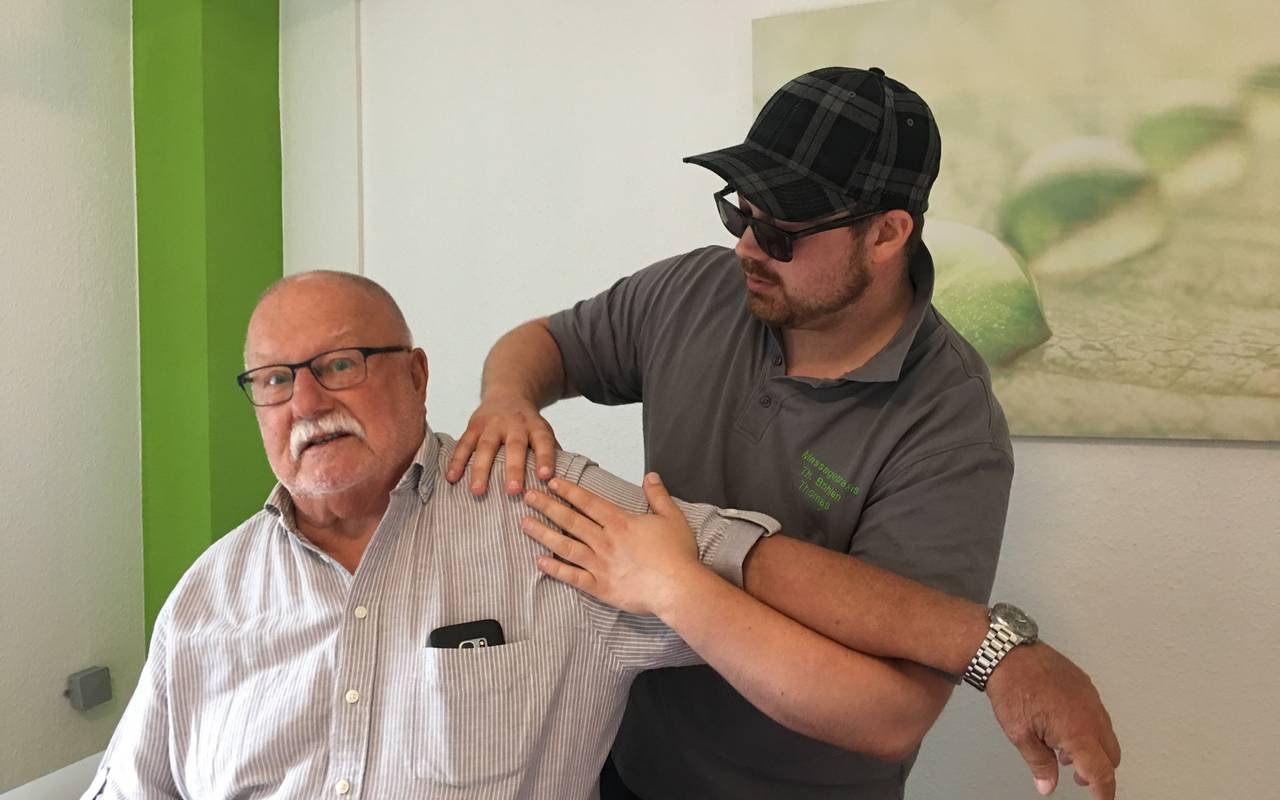 Blinder Physiotherapeut aus Solingen - Radio RSG