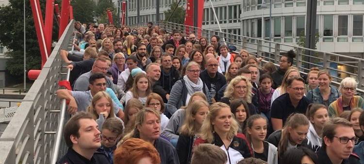 Remscheider Flashmob für Projekt Hashtag 5630
