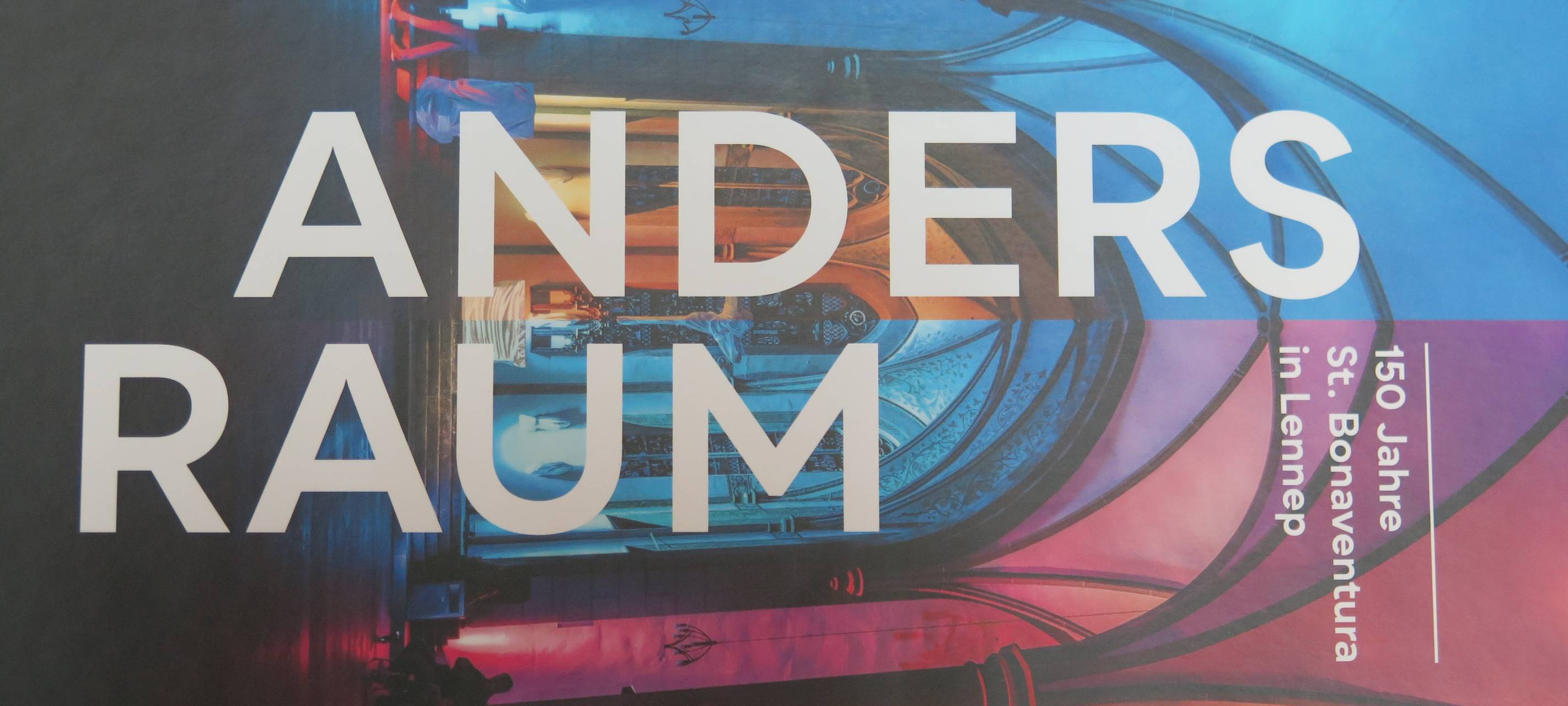 Das Buch "AndersRaum"