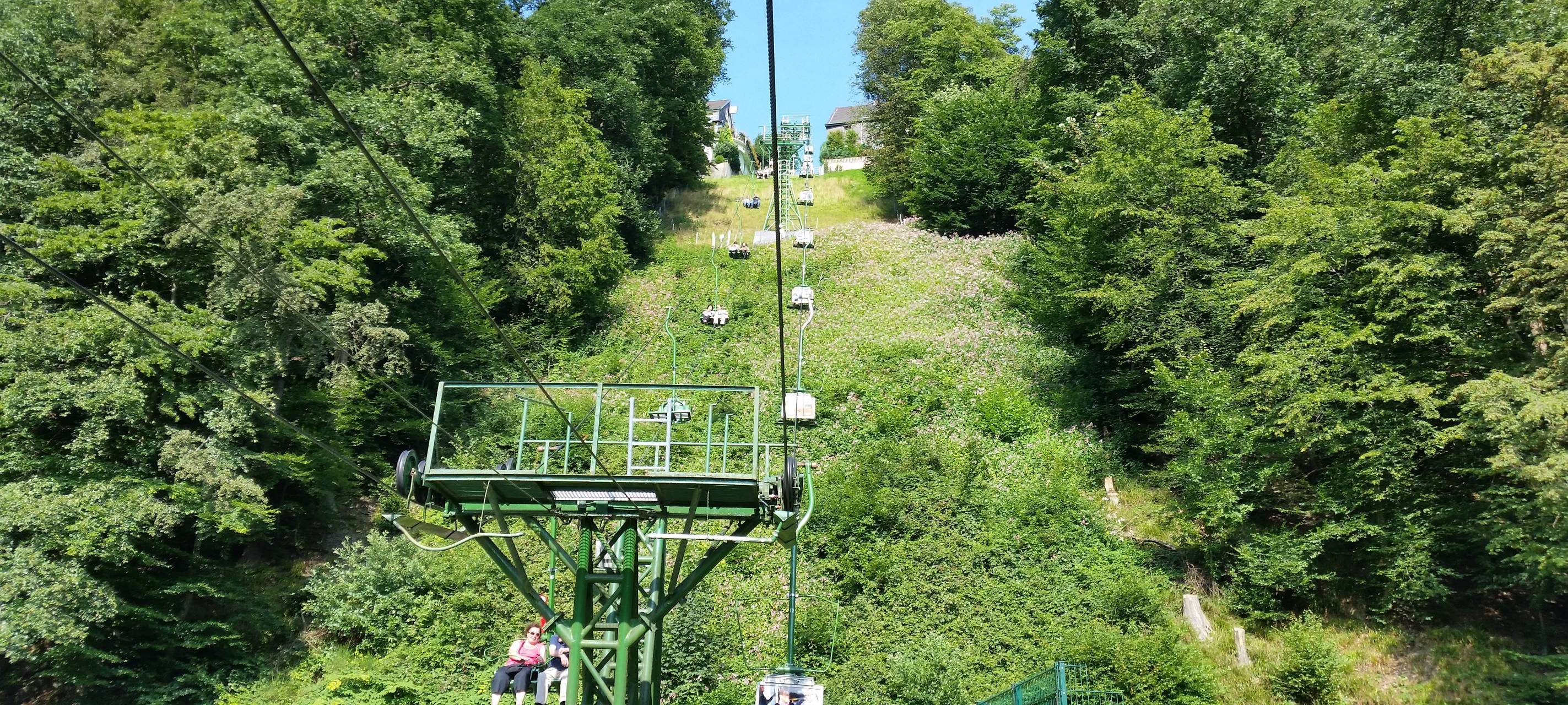 Seilbahn und Schwebefähre geschlossen