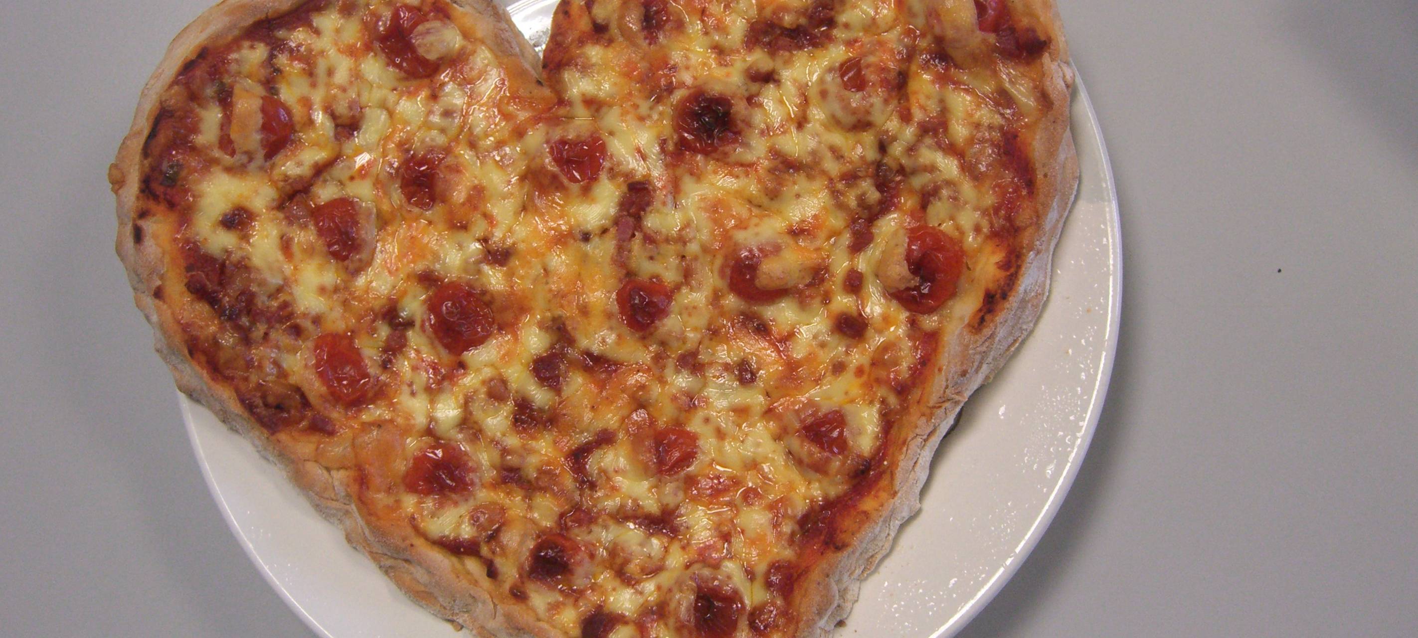 Einbrecher klauen Trinkgeld-Dose bei Pizza Pazza