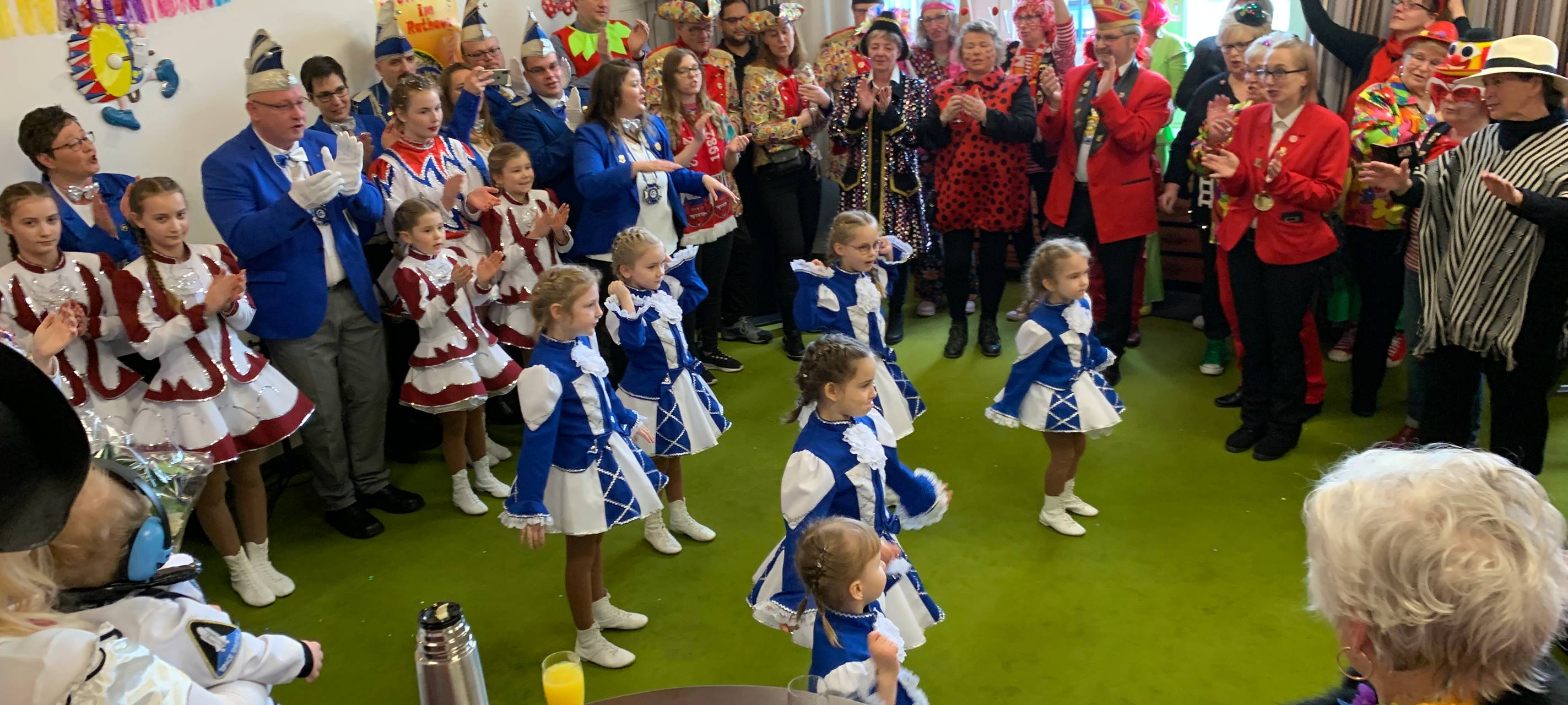 Straßenkarneval hat begonnen