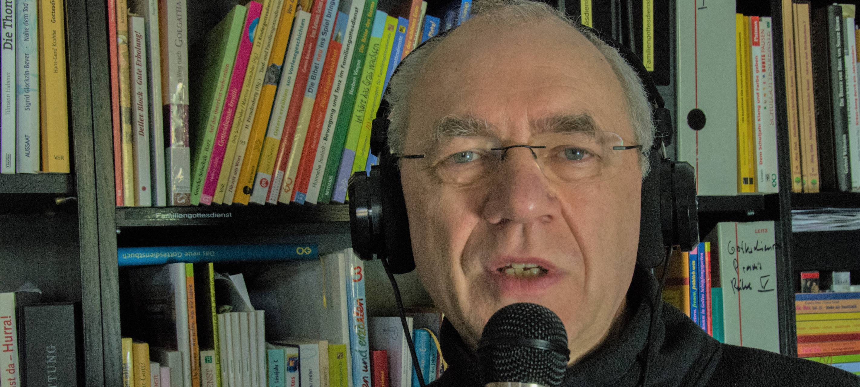 Pfarrer Landau macht jetzt Podcast