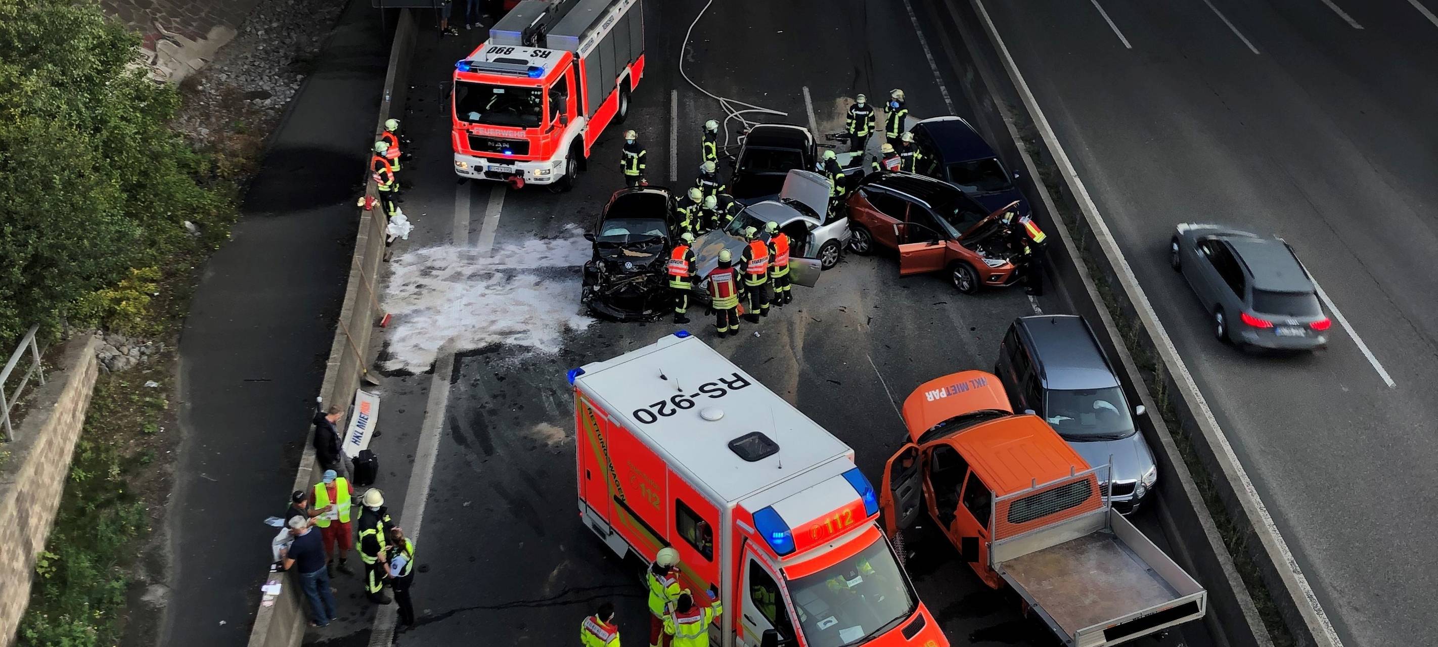 Unfall A1 Remscheid