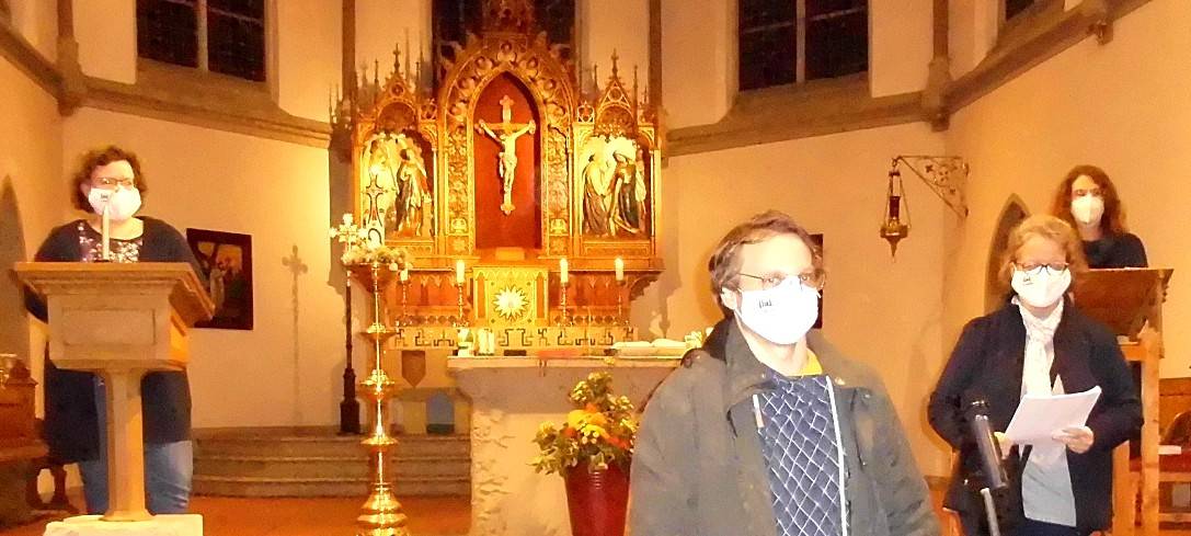 Ehrenamtliche gestalten in St. Sebastian kreative Messen