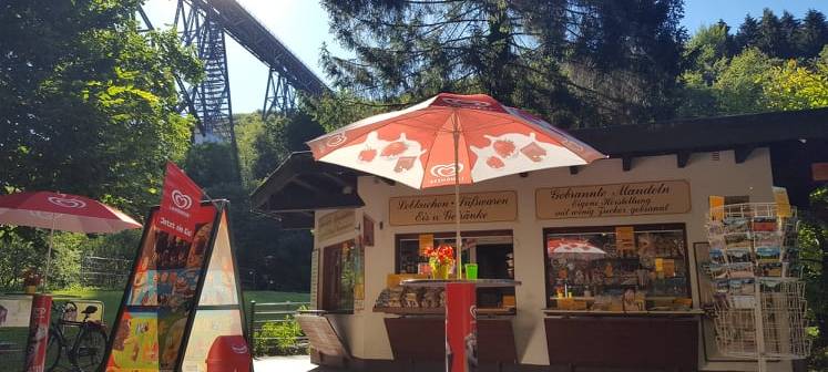 70 Jahre Kiosk Böhm unter der Müngstener Brücke