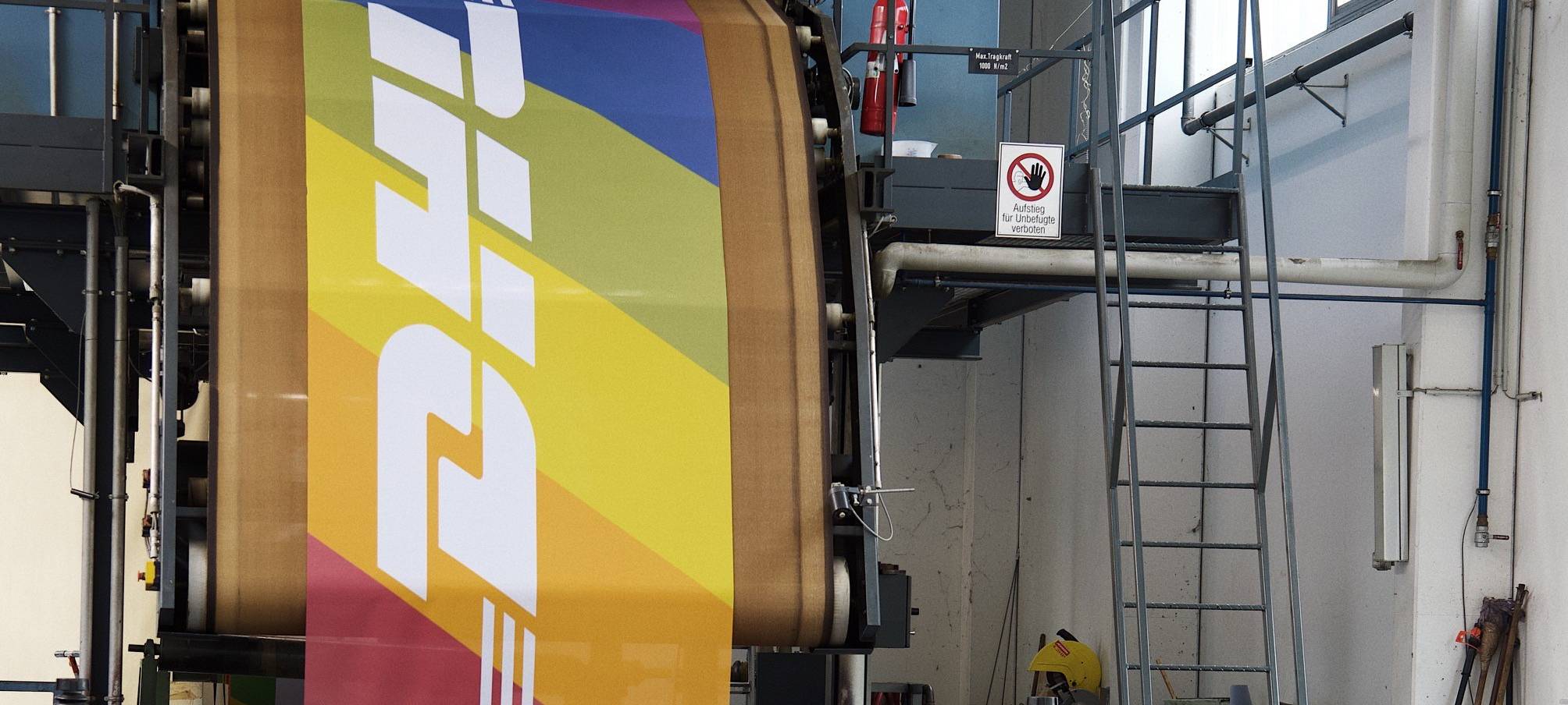 Regenbogenflaggen aus dem Bergischen