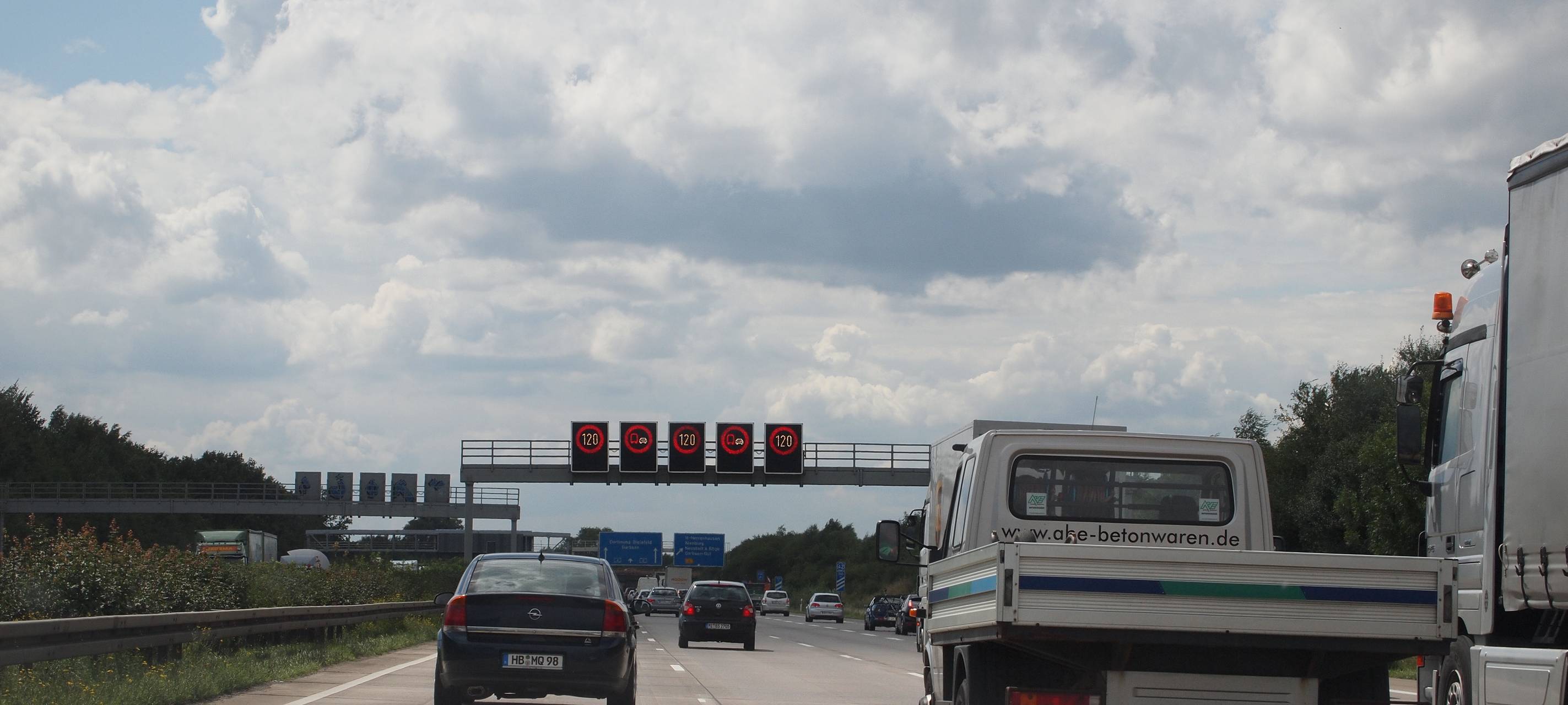 Wieder mehr los auf den Autobahnen