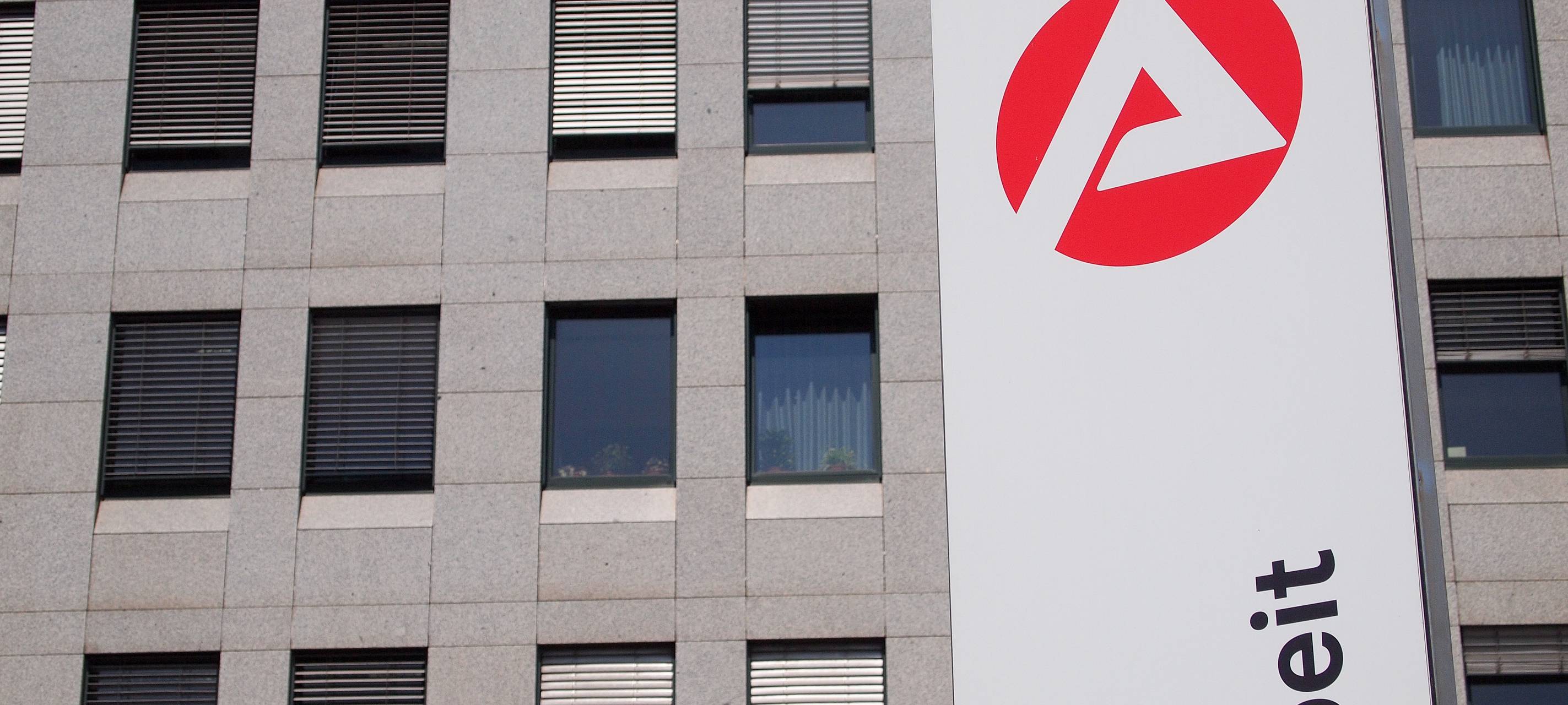 Mehr Menschen in Remscheid und Solingen arbeitslos