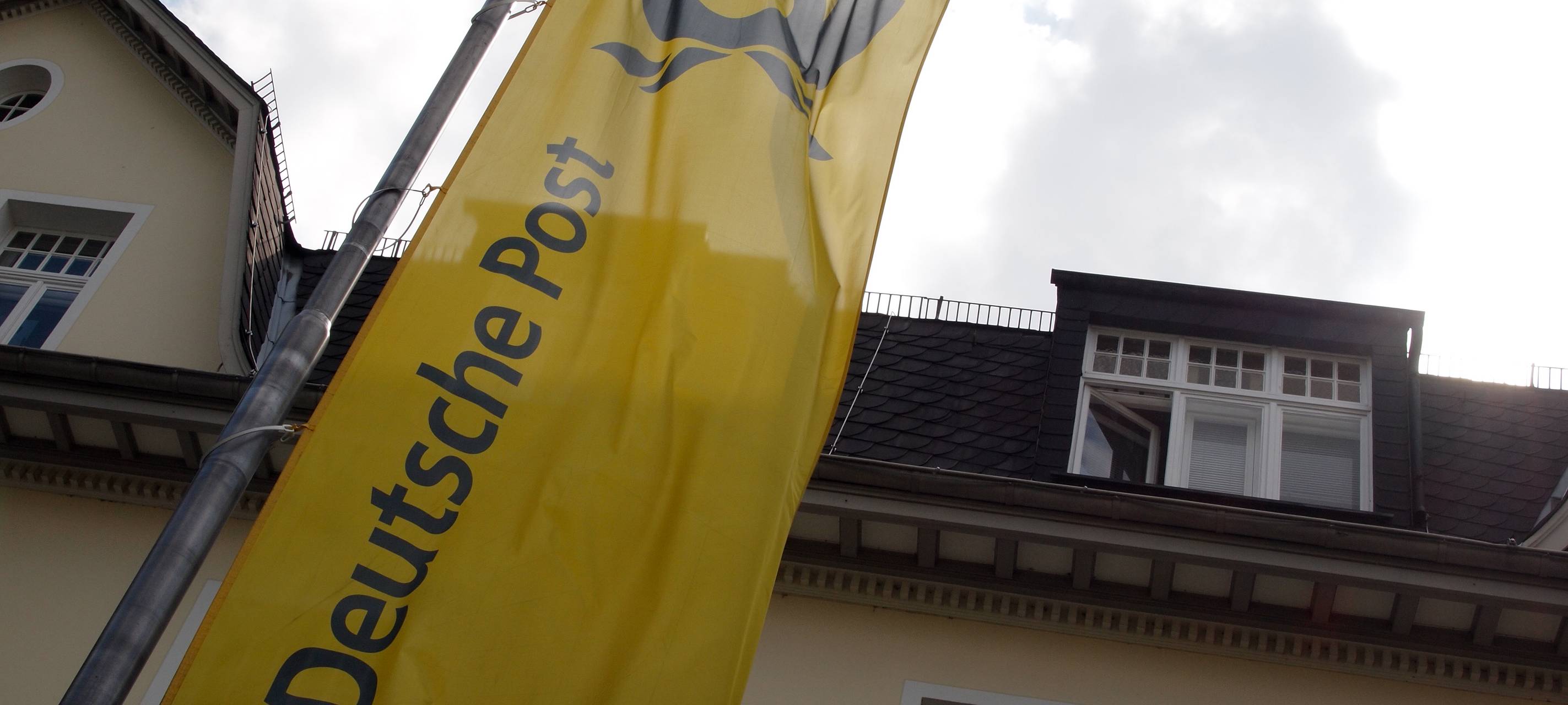 Erste vollautomatische Poststation in Remscheid wird eröffnet