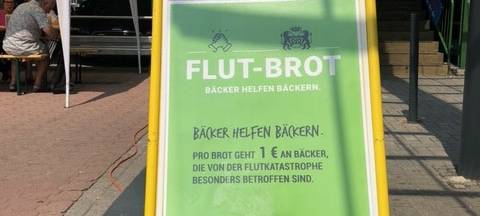 Hilfe für Hochwasser-Opfer: Hotline, Spendenkonto, Sammelstellen