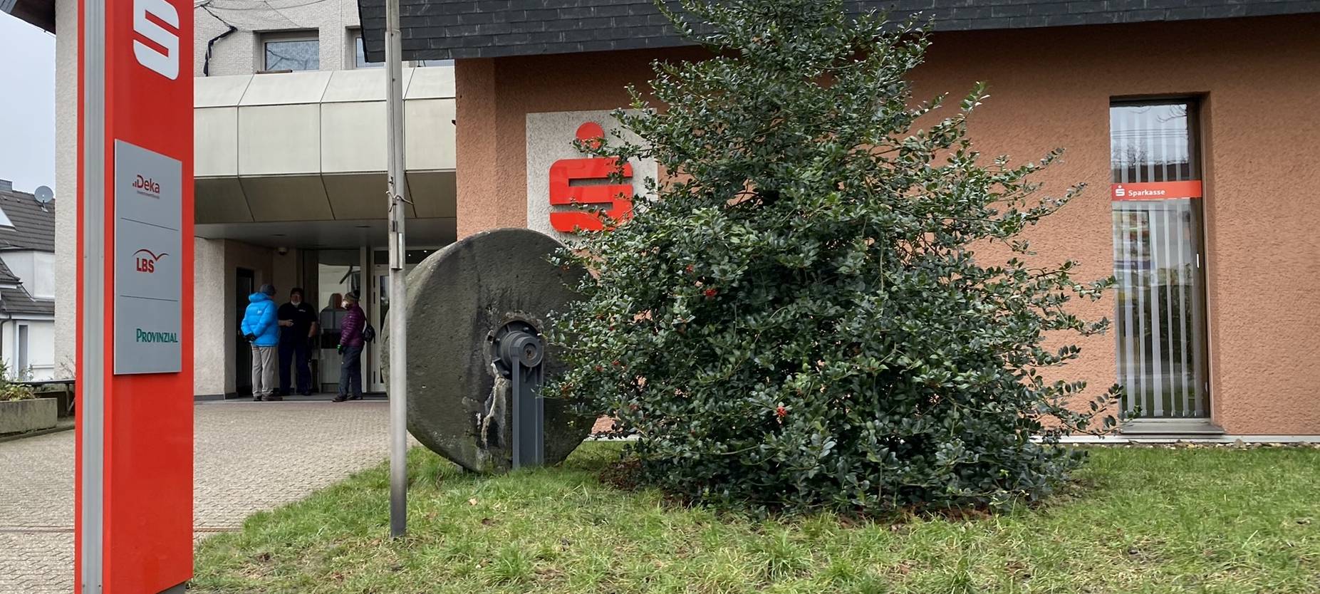 Filialschließungen der Sparkasse in Solingen