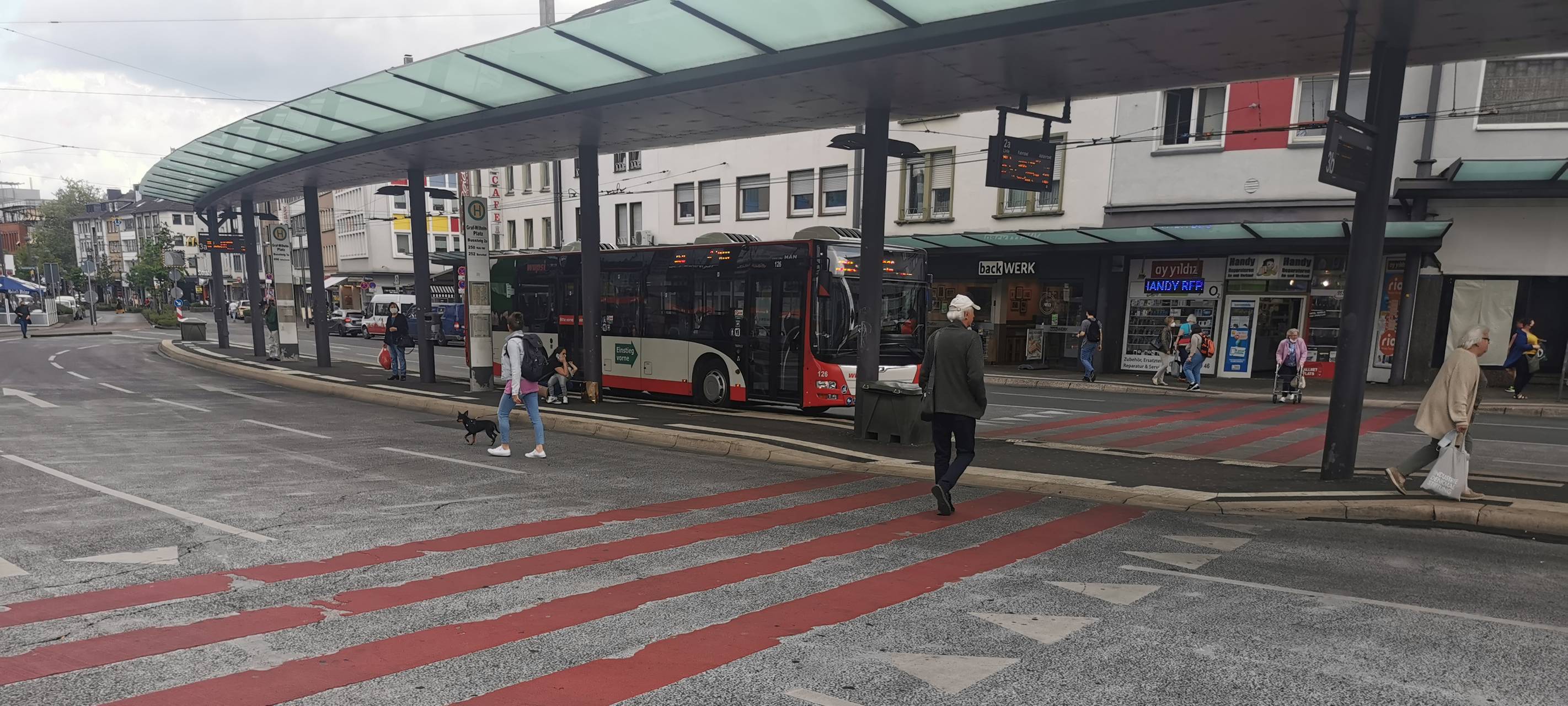 Busse in Solingen ändern ab morgen Einstiegs-Regeln
