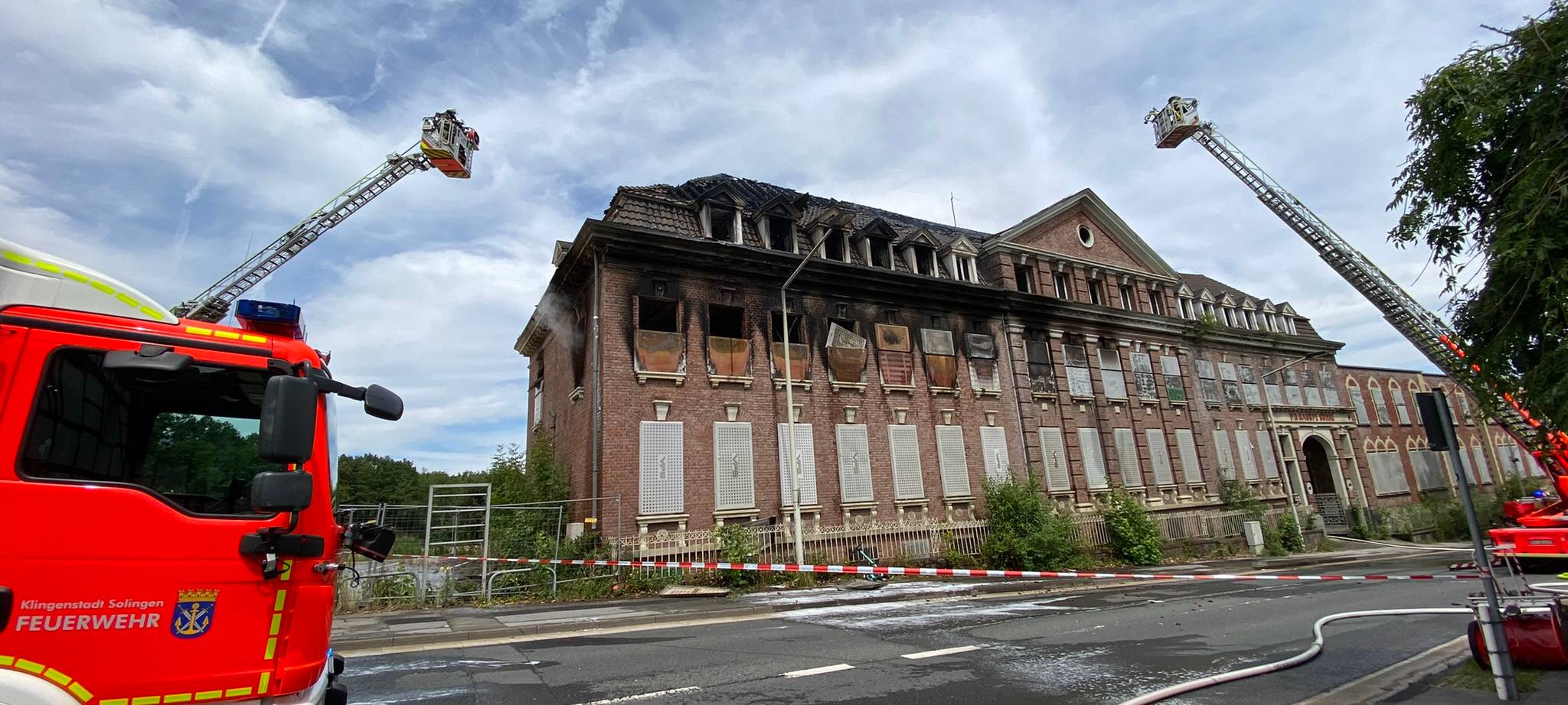Rasspe Gelände Solingen: Brandursache eingeschränkt