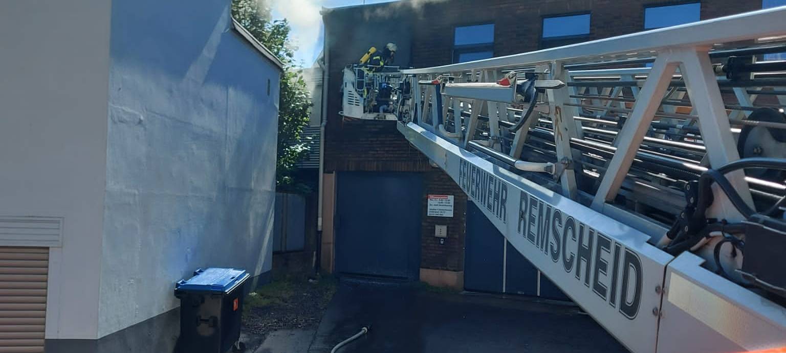 Brand auf der Rosenhügeler Straße in Remscheid
