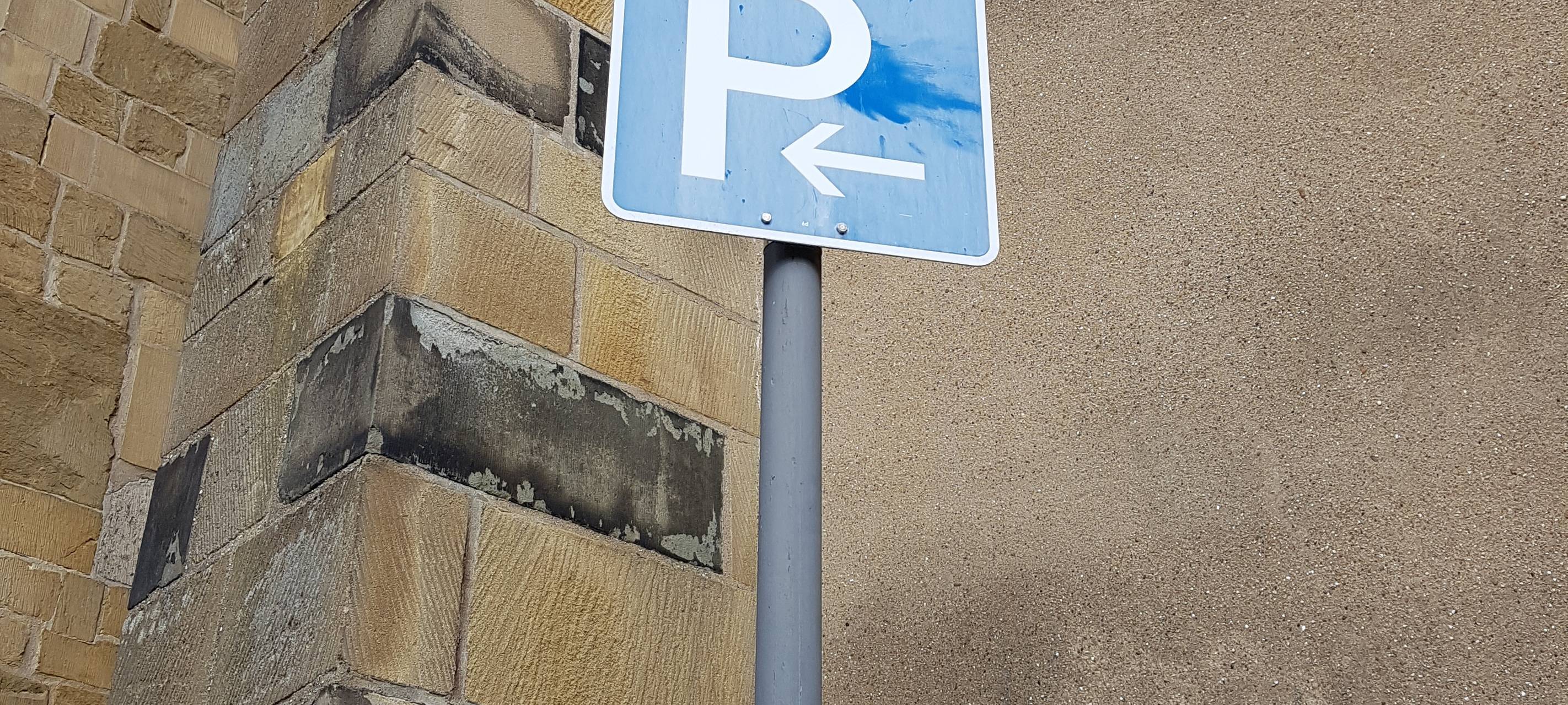 Wie steht es ums Parkhaus Florastraße in Solingen?