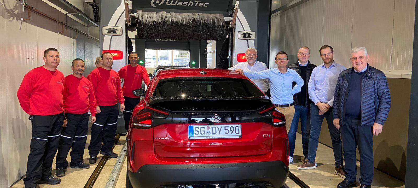 SchönSauber: Autowäsche für Lichtblicke