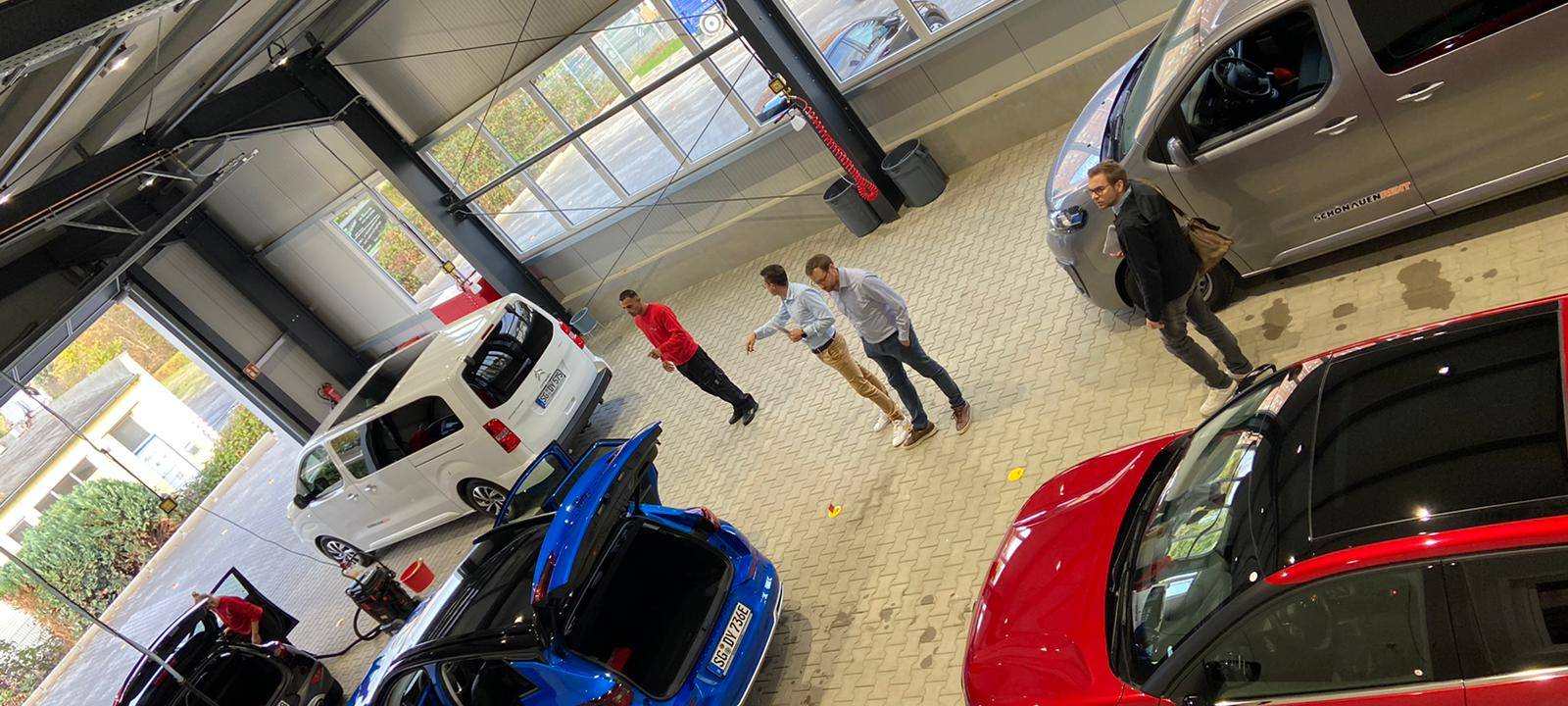 SchönSauber: Autowäsche für Lichtblicke