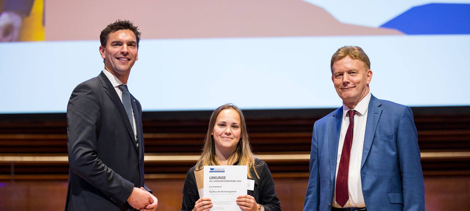 Bergische IHK ehrte NRWs beste Azubis