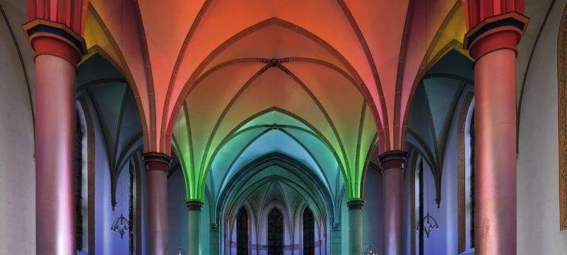 Bonaventura gestaltet neuen Kreuzweg