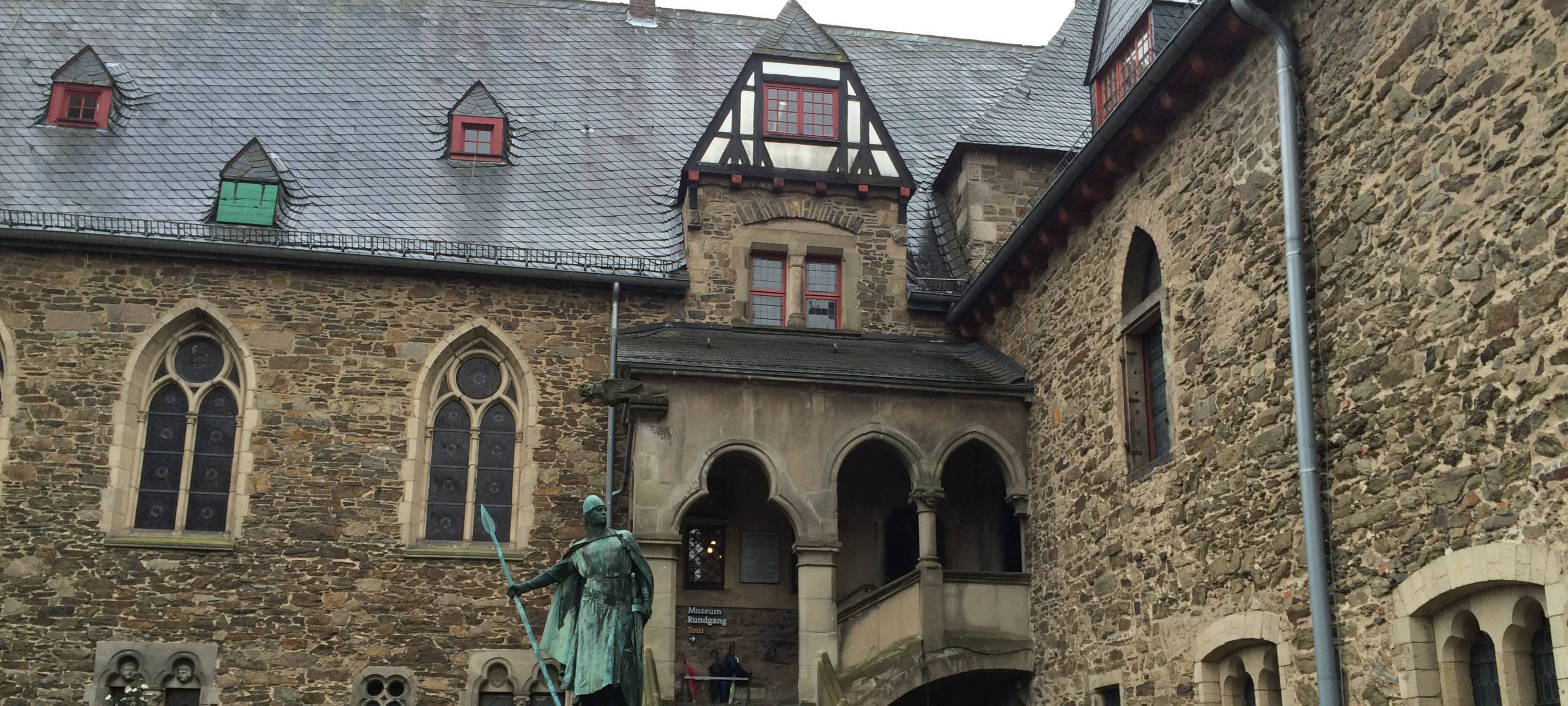 Schloss Burg öffnet ab Freitag