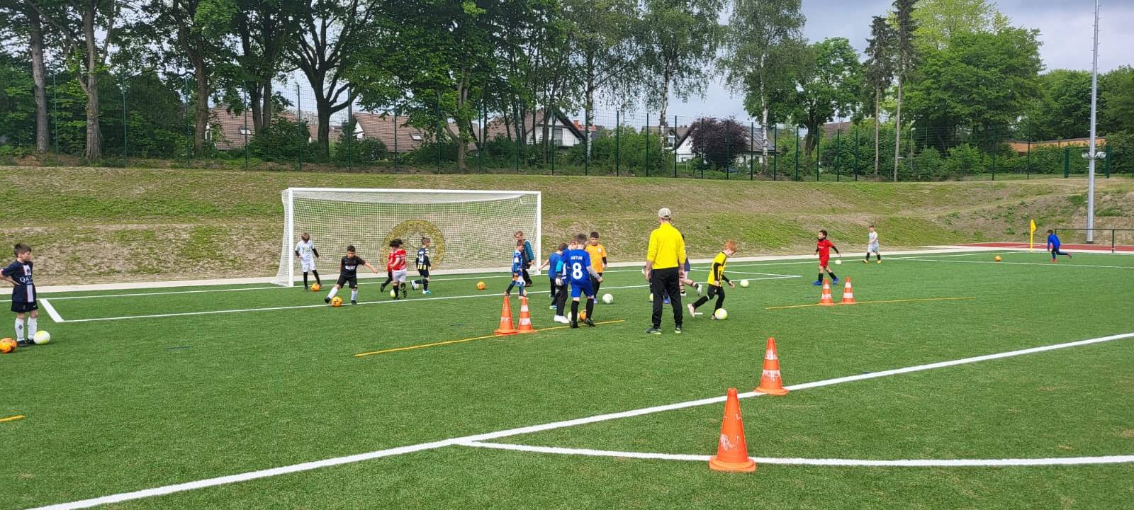 Training der F-Jugend bei der SG Hackenberg