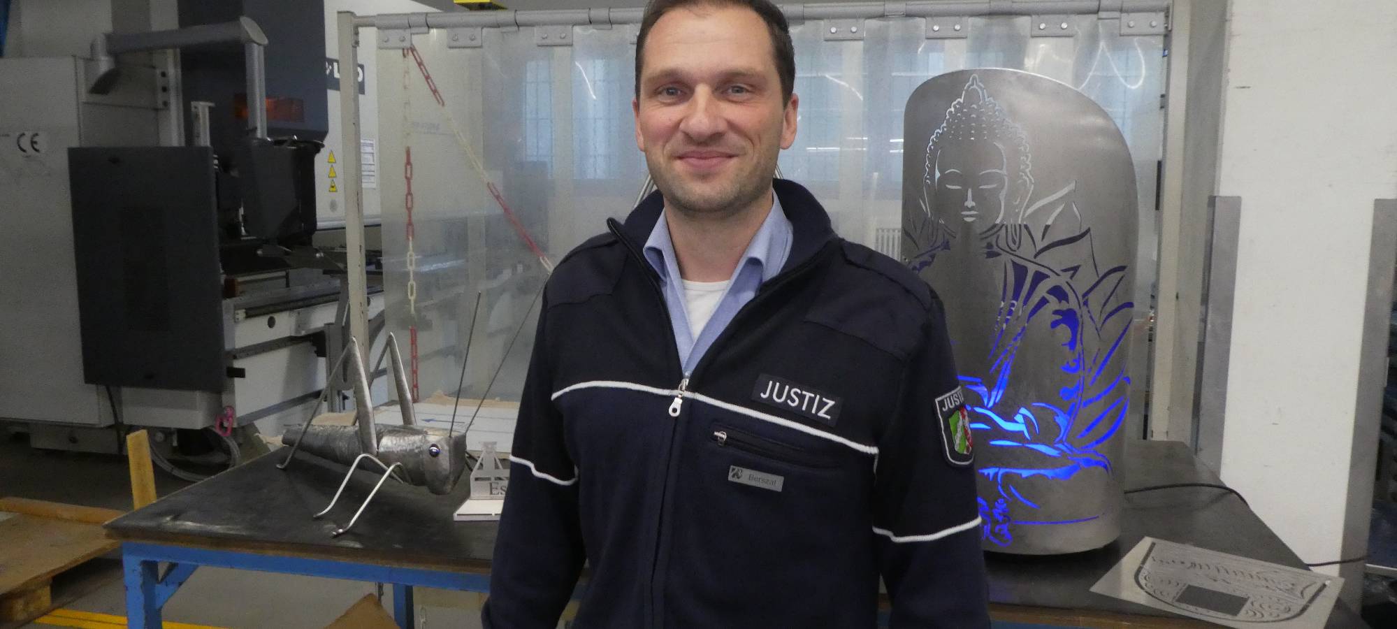 Knast live: Weihnachtsbasar in der JVA Remscheid