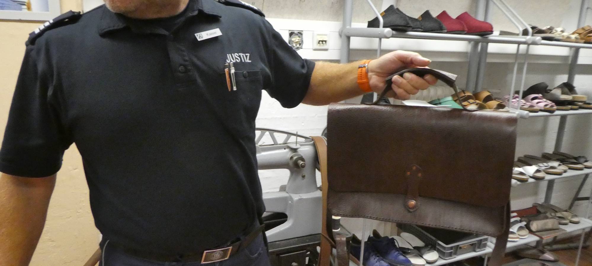 Knast live: Weihnachtsbasar in der JVA Remscheid