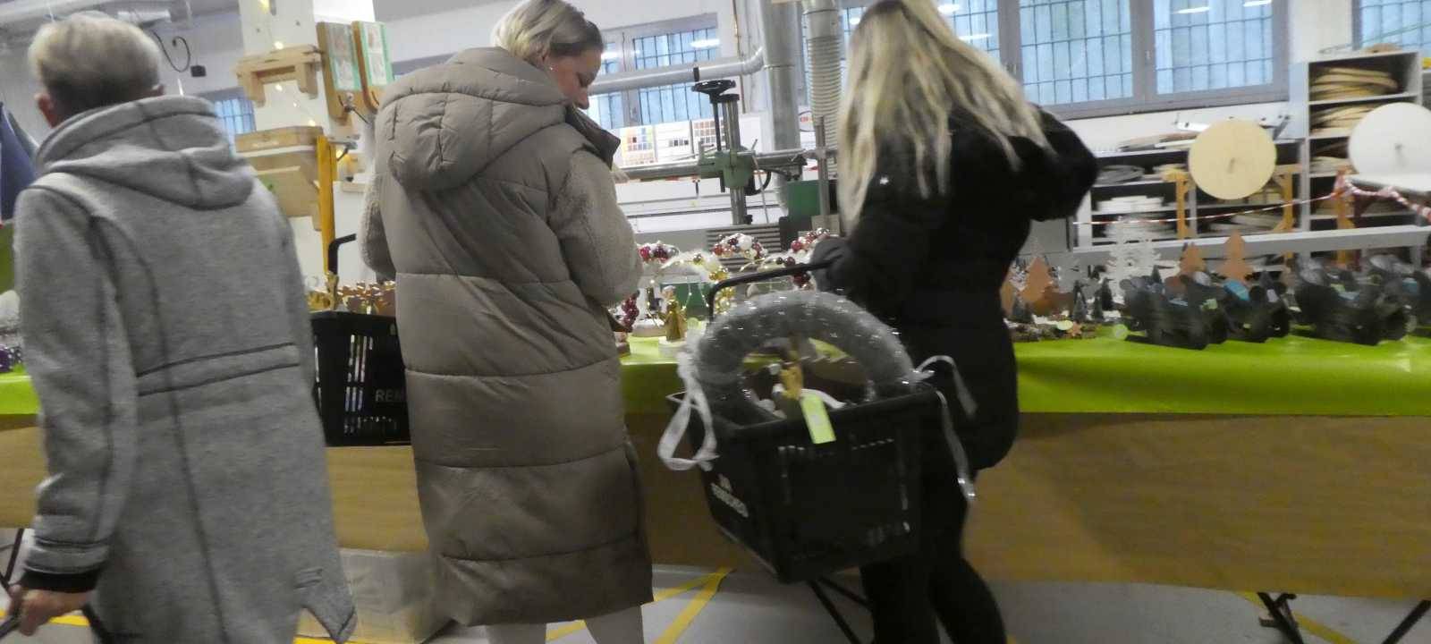 Knast live: Weihnachtsbasar in der JVA Remscheid