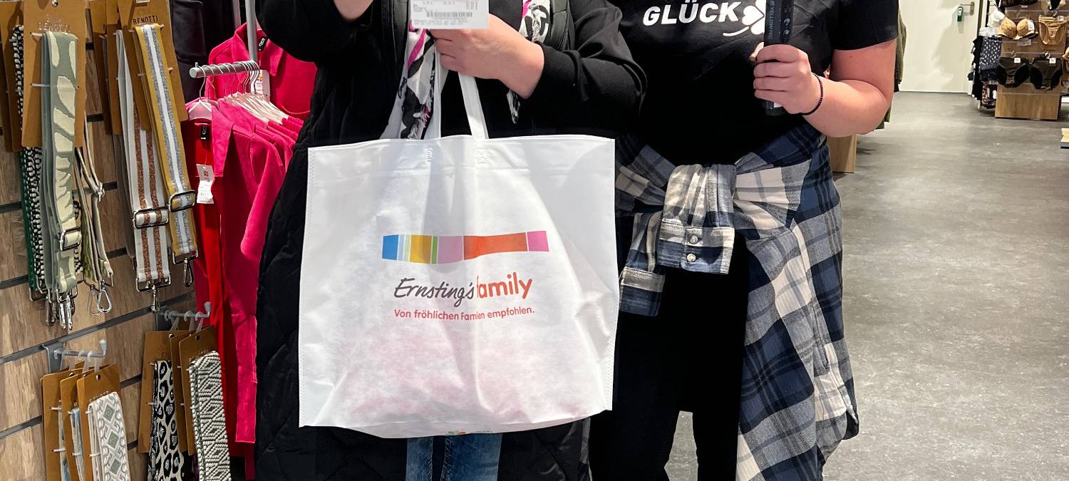 Wir zahlen deinen Einkauf im Allee-Center 2024