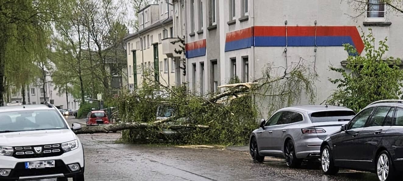 Etliche Einsätze für die Feuerwehren in Solingen & Remscheid