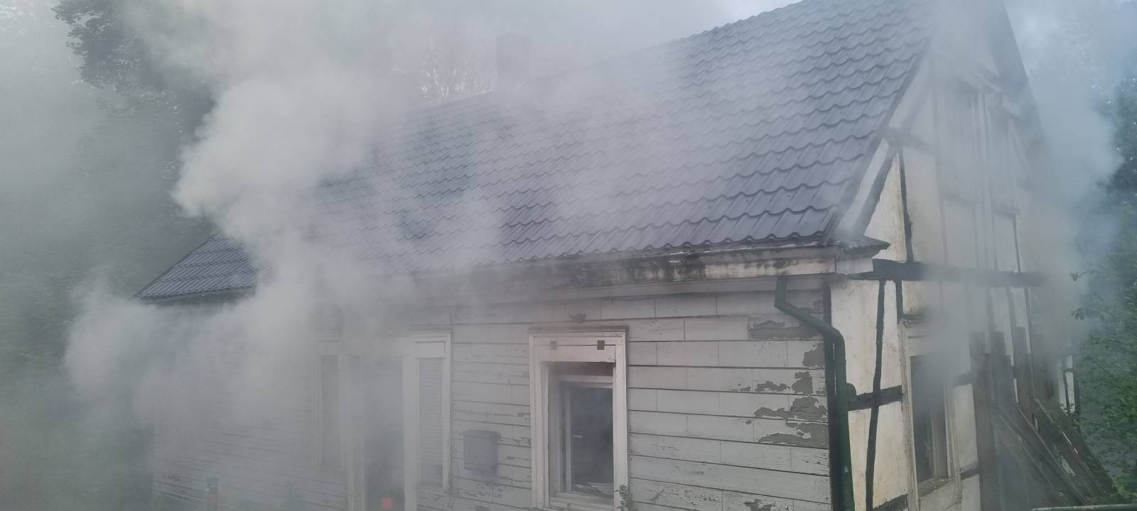 Brand gelöscht: Solinger Straße in Remscheid wieder frei