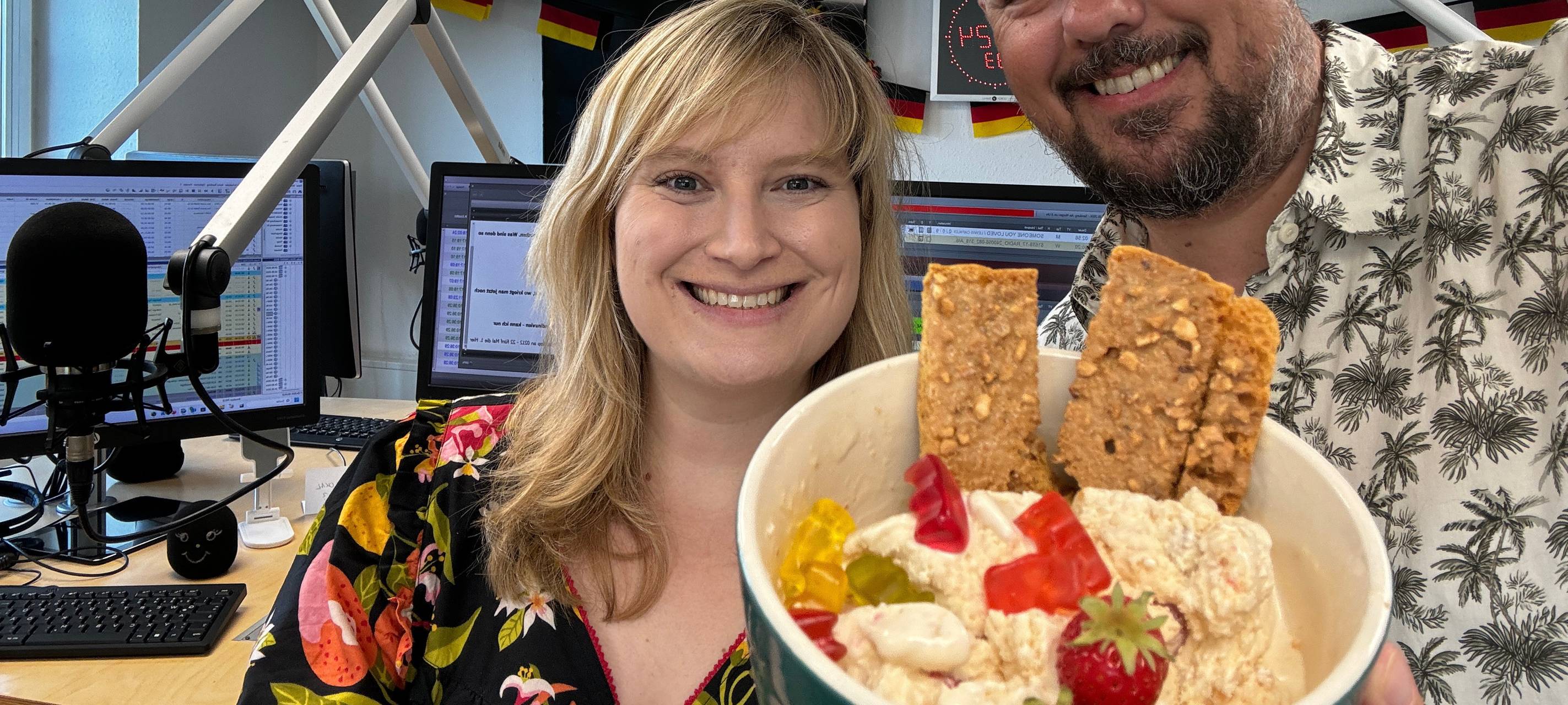 Clara und Micha machen Bergisches RSG-Eis