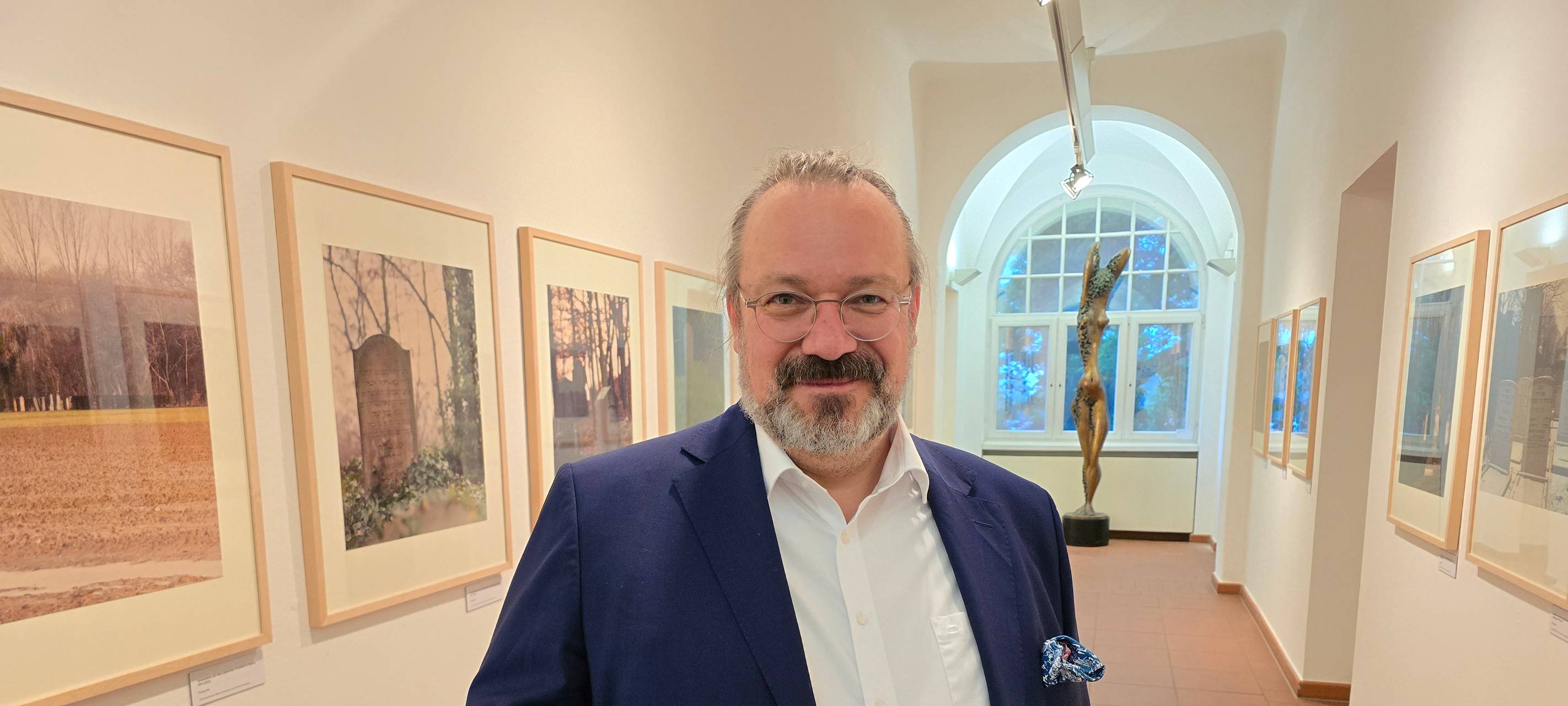 „Spuren in Stein – Jüdische Friedhöfe am Niederrhein“