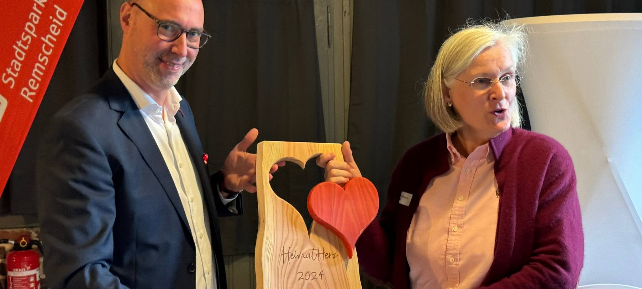 Remscheider HeimatHerz 2024 für Martina Holthaus