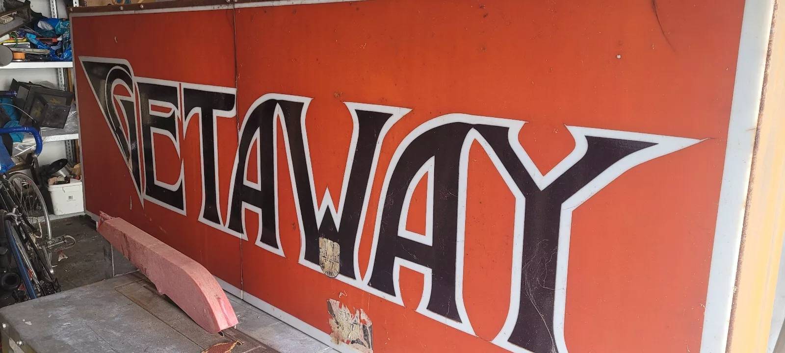 Versteigerung der Getaway-Reklame