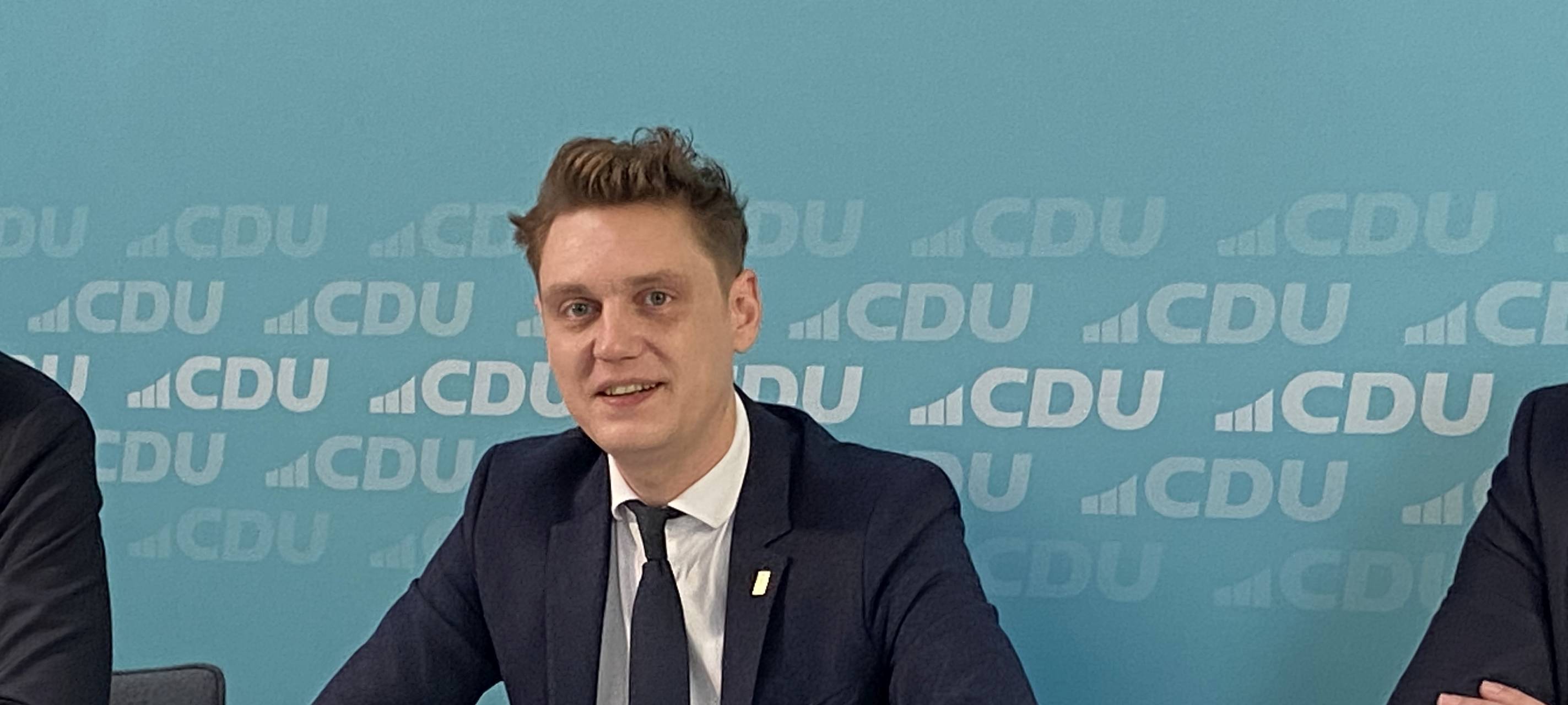 Daniel Flemm offiziell zum Solinger OB-Kandidaten ernannt