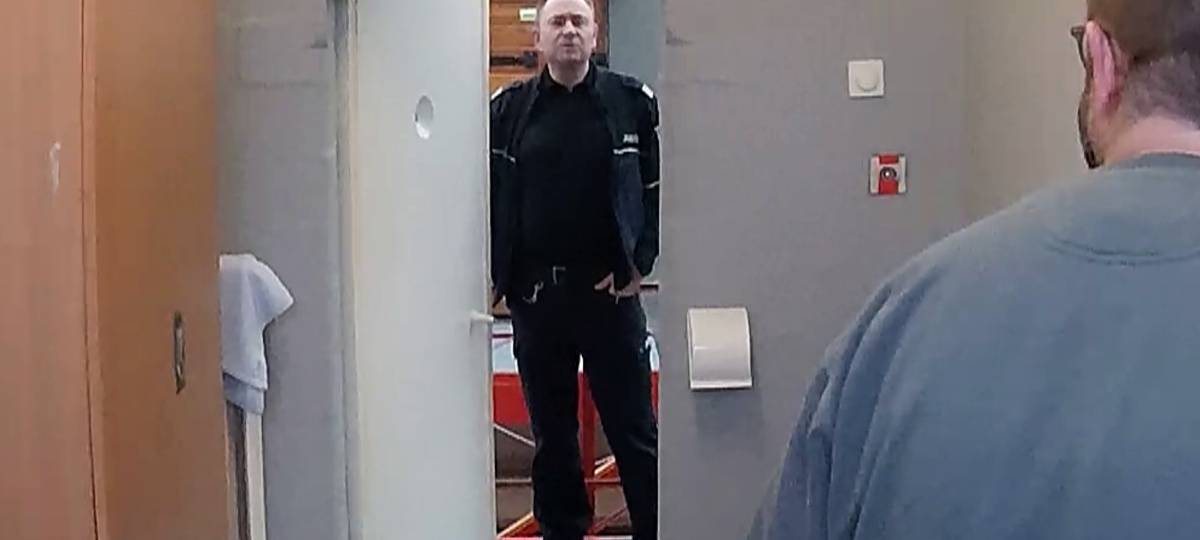 Knast live: Der Kümmer-Kasten - Termin beim Sozialdienst