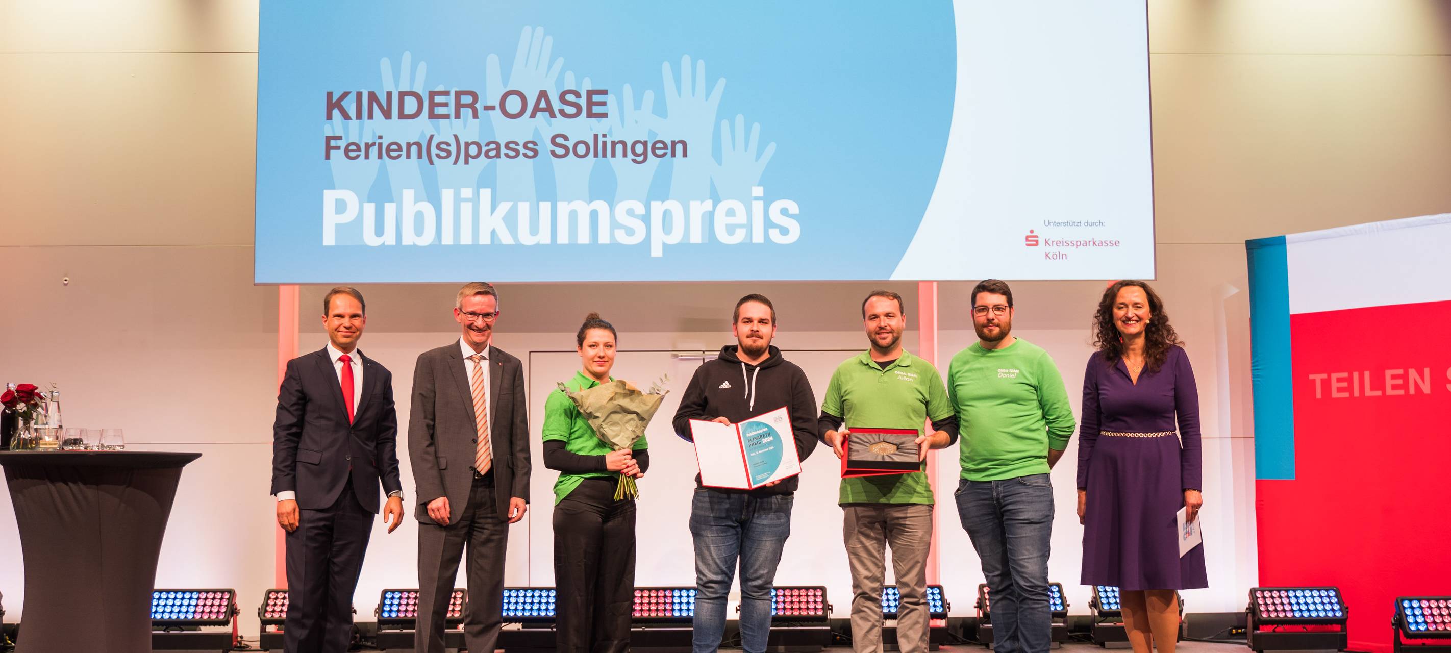 Kinder-Oase Solingen mit Ehrenpreis ausgezeichnet