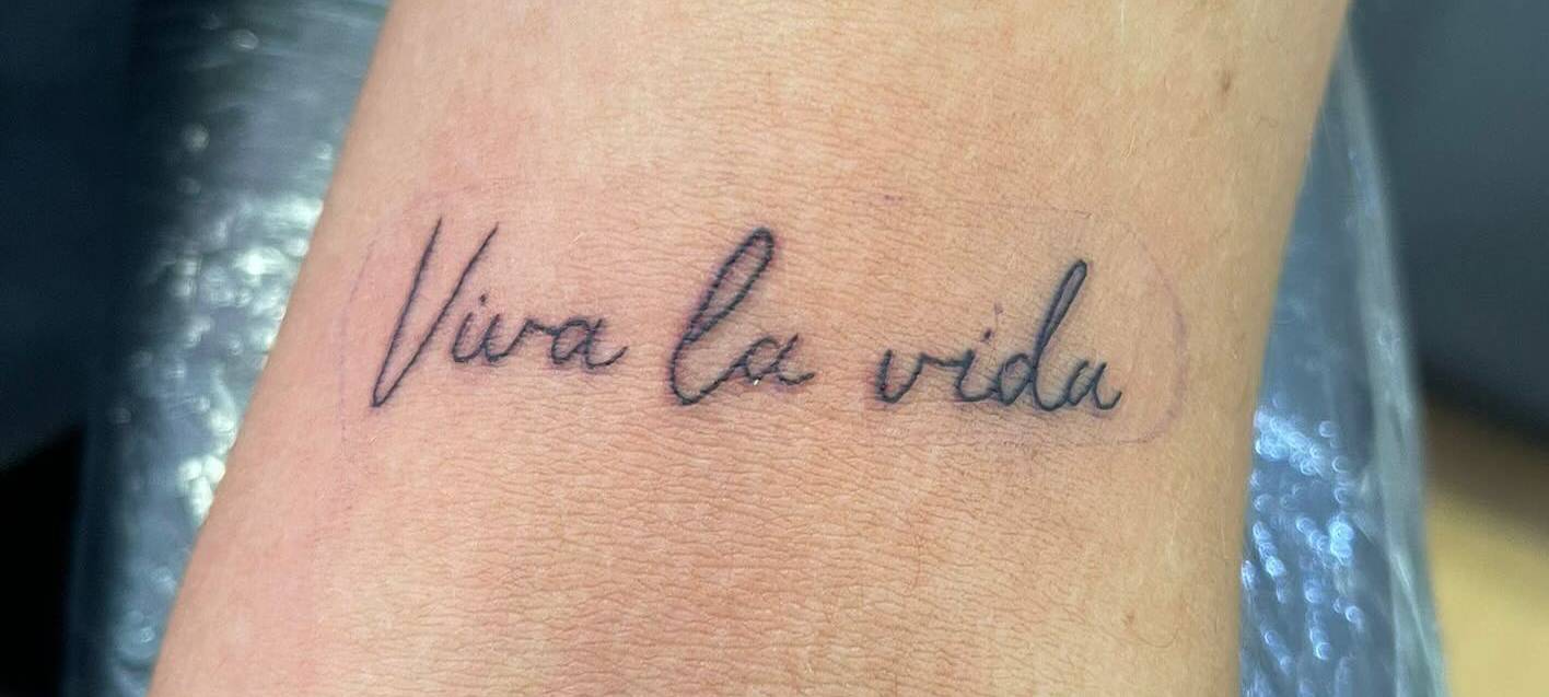 Tattoos und Piercings für den guten Zweck