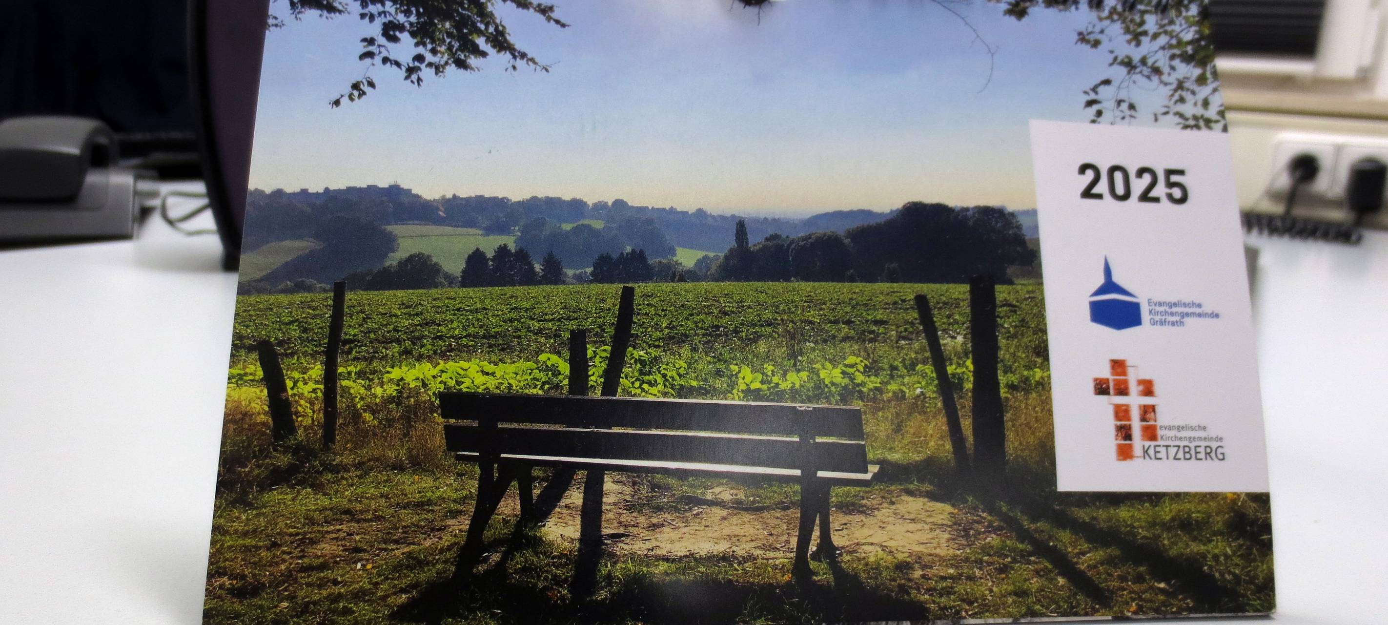 Gemeinden Ketzberg und Gräfrath verschenken Stadtteil-Kalender