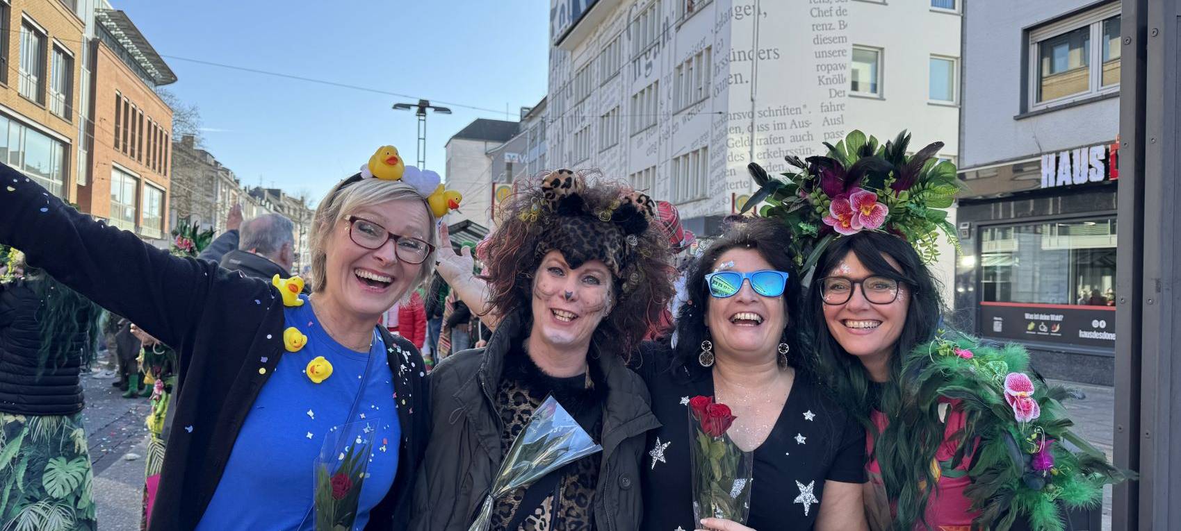 Bildergalerie: Rosenmontag und After-Zoch-Party in Solingen