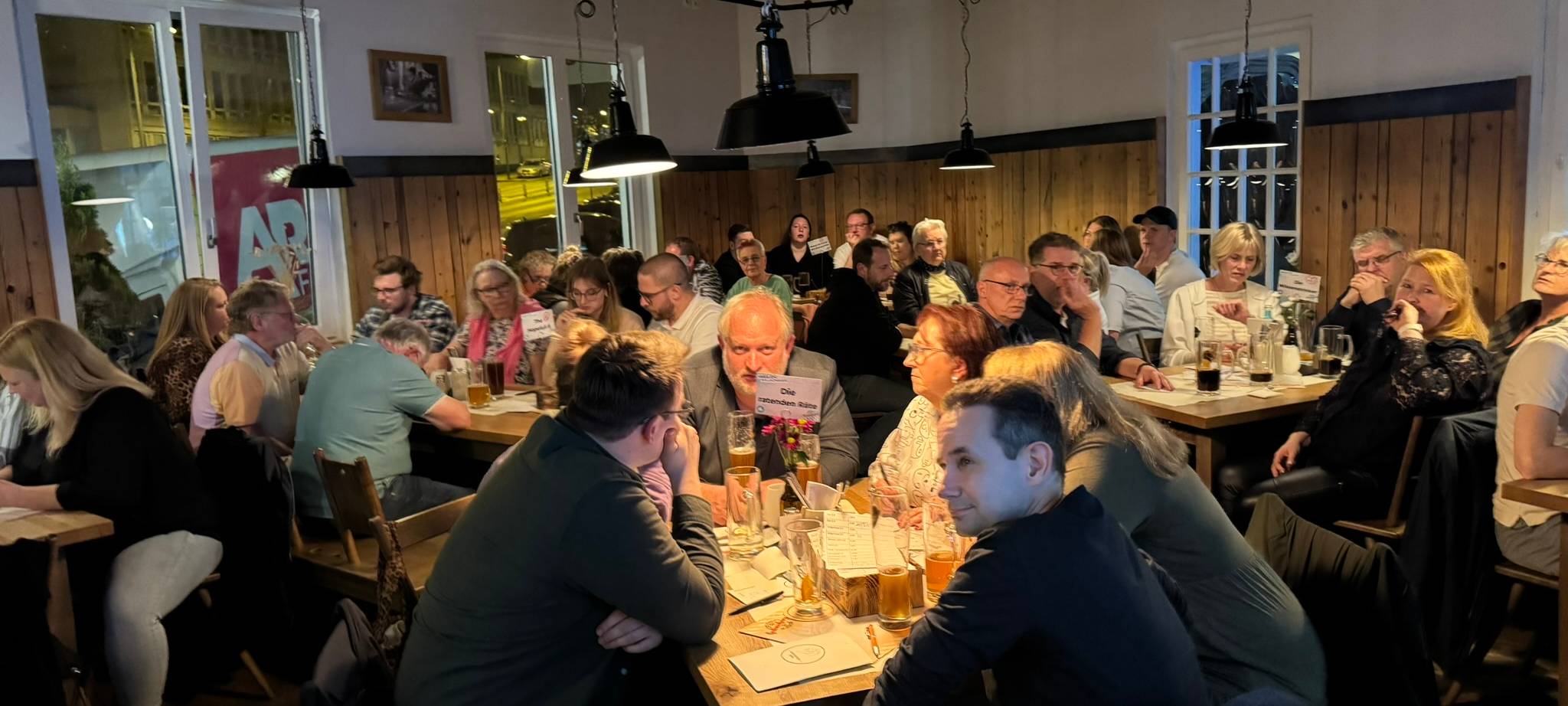 Die Gertrudies gewinnen das 4. Radio RSG-Kneipenquiz