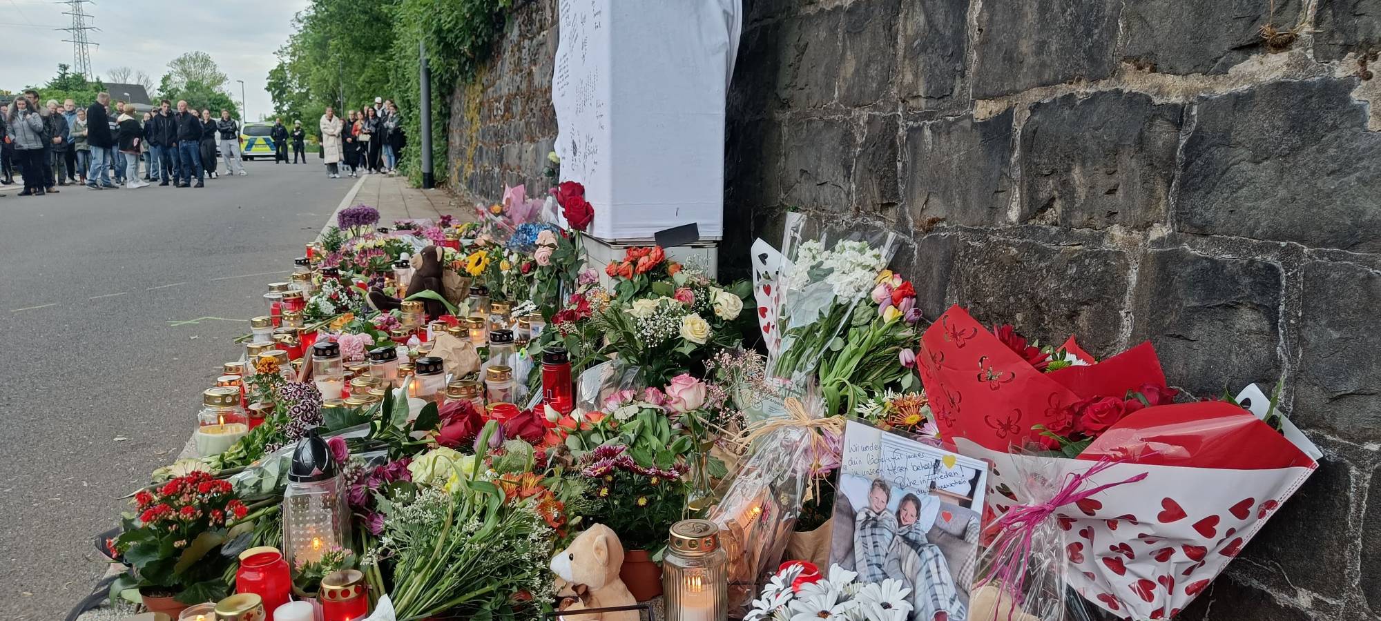 Lennep trauert nach tödlichem Unfall an der Karlstraße