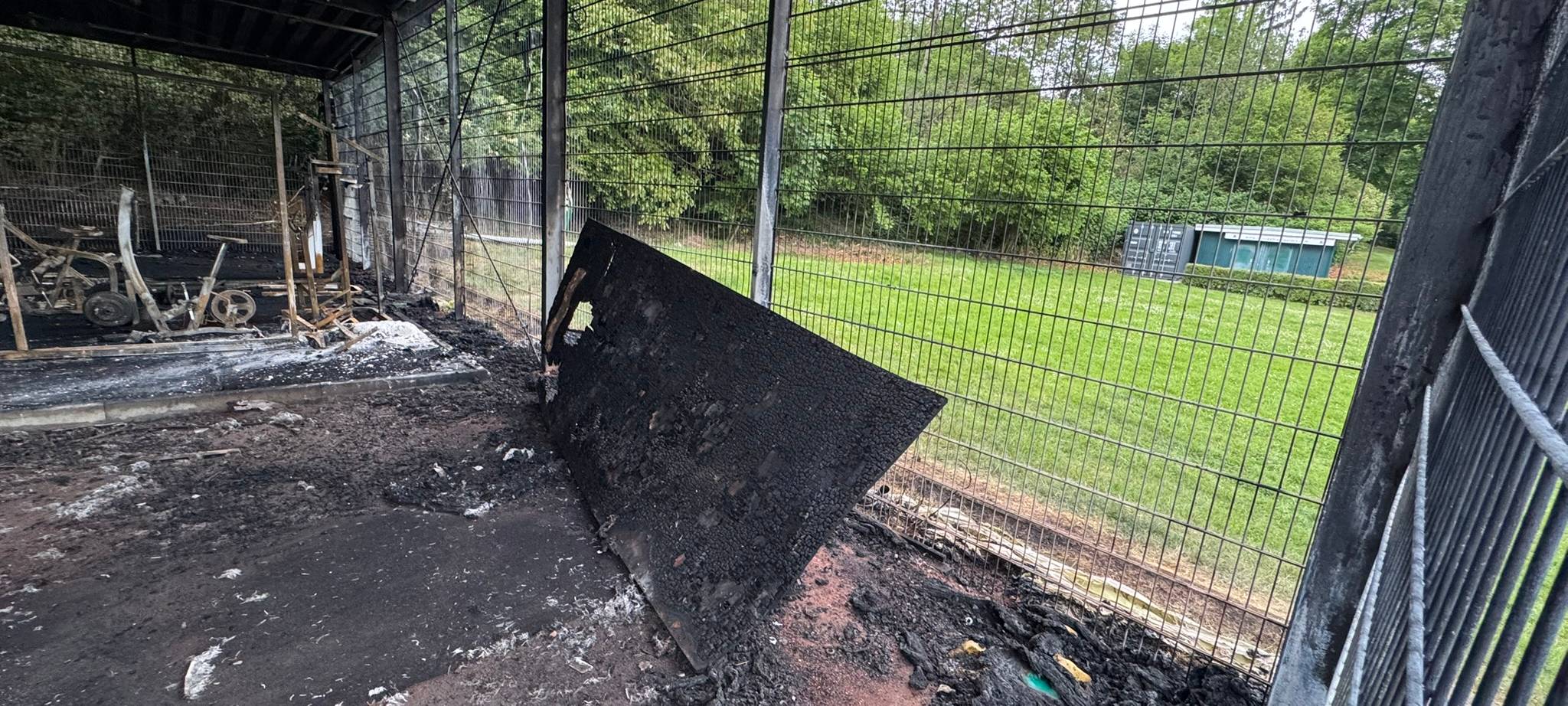 Nach dem Feuer auf der Baseball-Anlage am Solinger Weyersberg