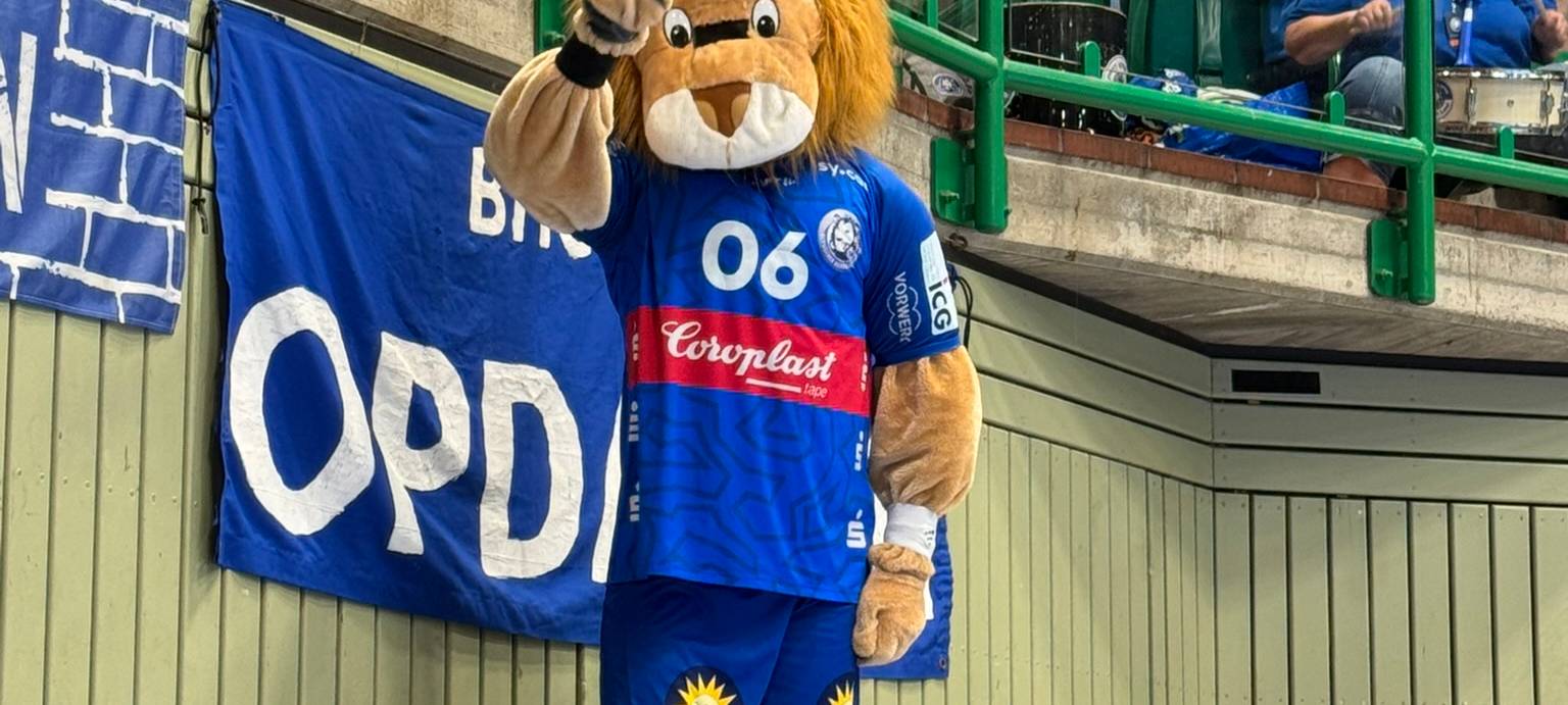 Da ist das Ding! Der Bergischer HC feiert die Meisterschaft